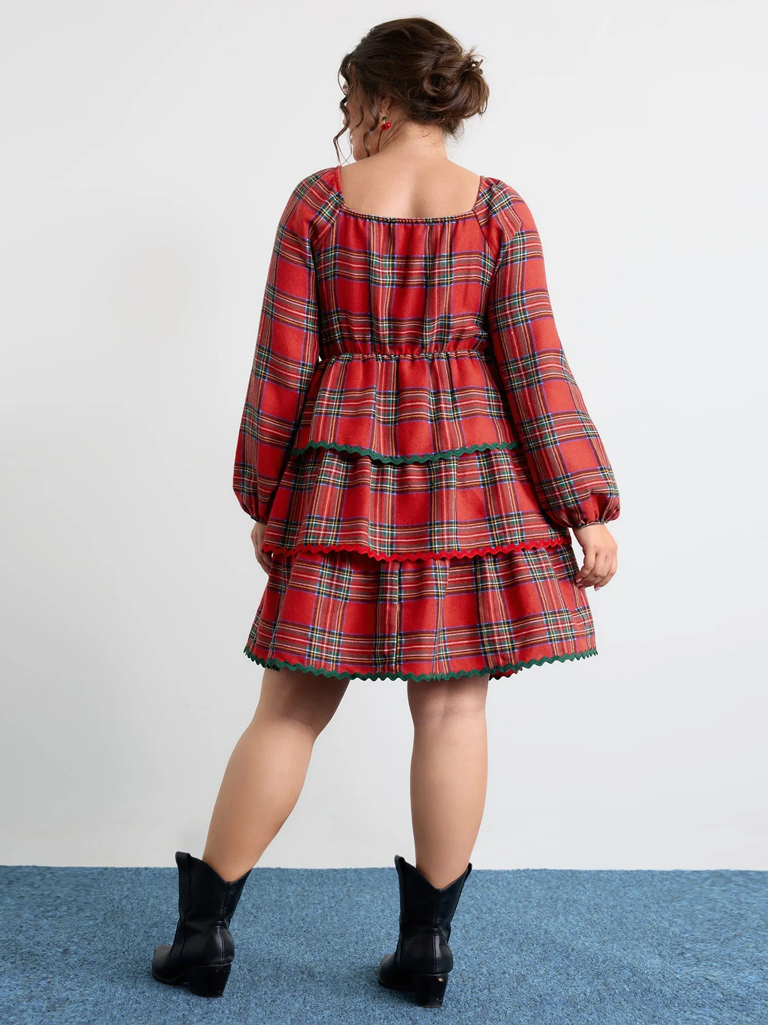 Sweet Holidays Ribbon Tiered Knee Dress sold by Bloomchic product image thumbnail 4