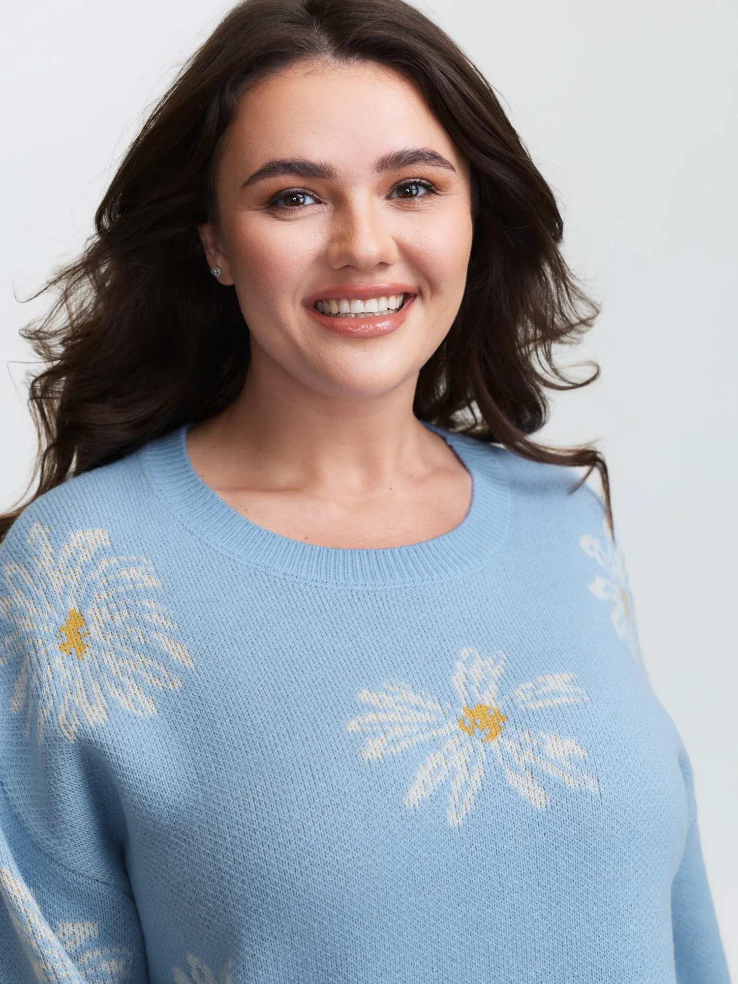 Floral Jacquard Color Contrast Pullover sold by Bloomchic product image thumbnail 2