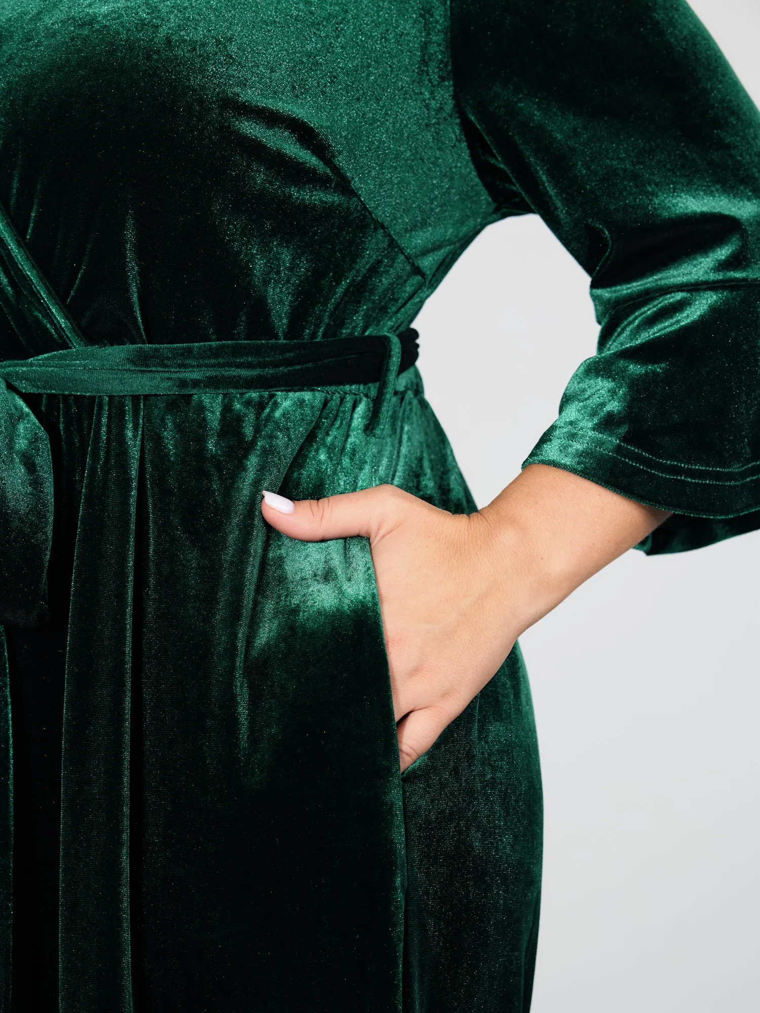 Velvet Belted Wide-Leg Pockets Jumpsuit sold by Bloomchic product image thumbnail 3