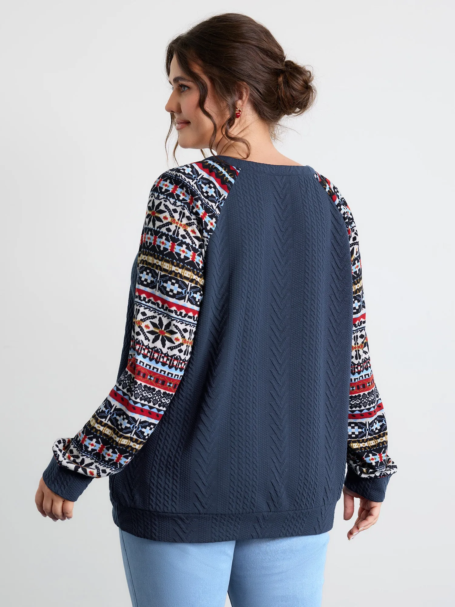 Color Contrast Stripes Raglan Sleeve Sweatshirt sold by Bloomchic product image thumbnail 4