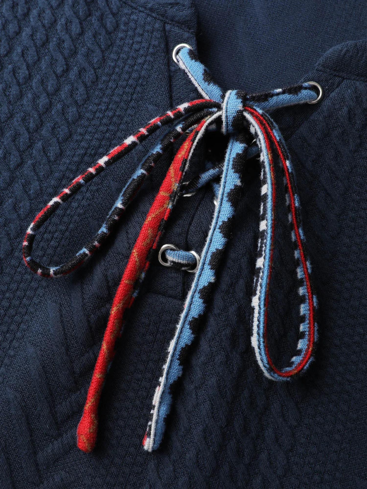 Color Contrast Stripes Raglan Sleeve Sweatshirt sold by Bloomchic product image thumbnail 5