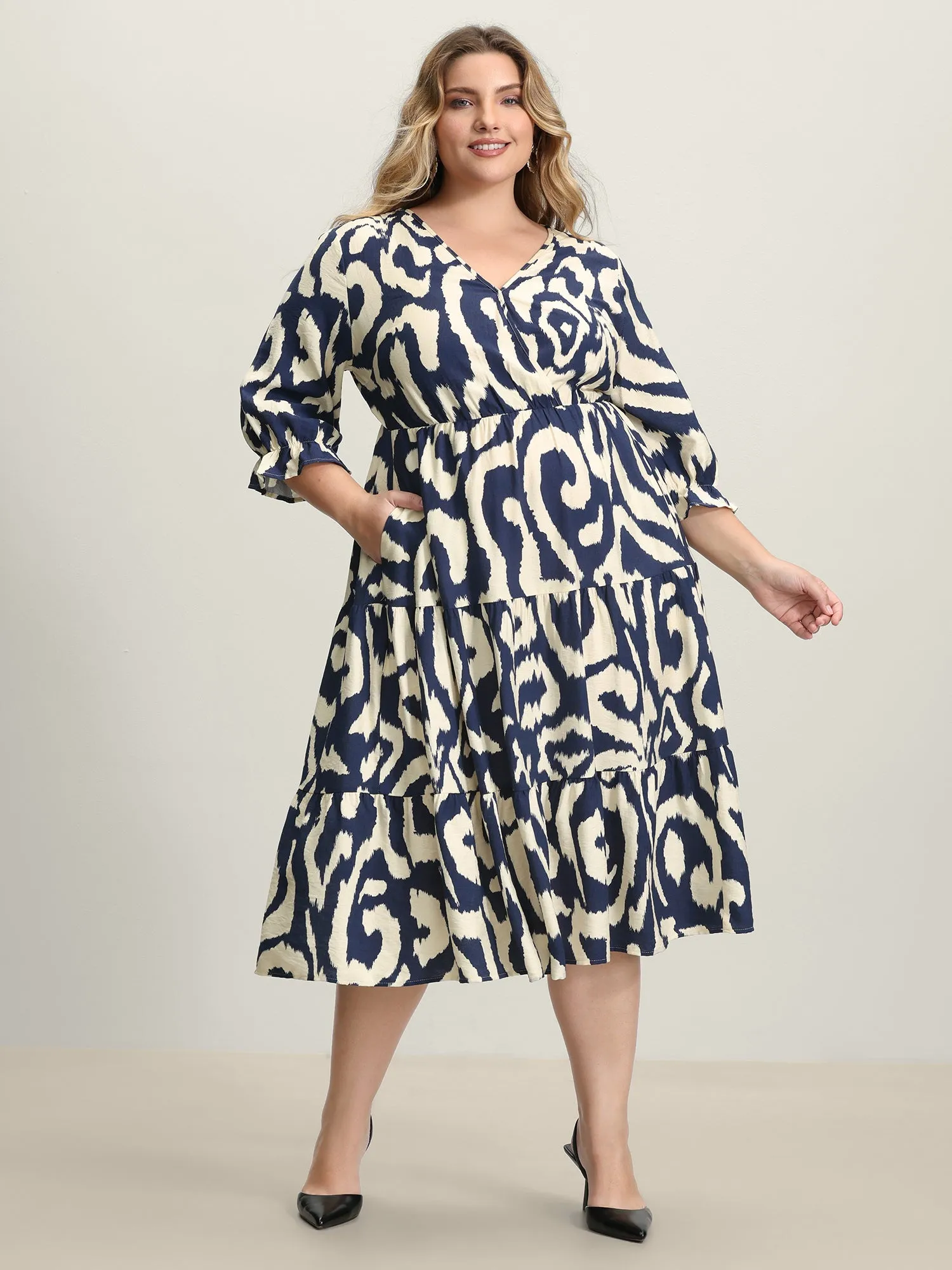Abstract Print Cinched-Waist Midi Dress sold by Bloomchic product image thumbnail 3
