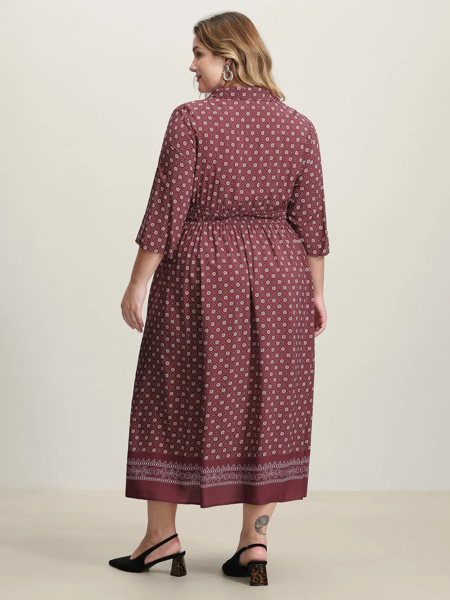 Geometric Print Shirred Waist Maxi Dress sold by Bloomchic product image thumbnail 4