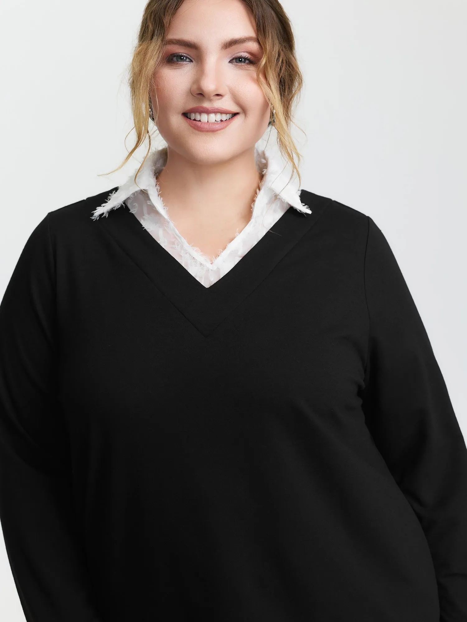 Stretchy Mixed Fabric Contrast Sweatshirt sold by Bloomchic product image thumbnail 2