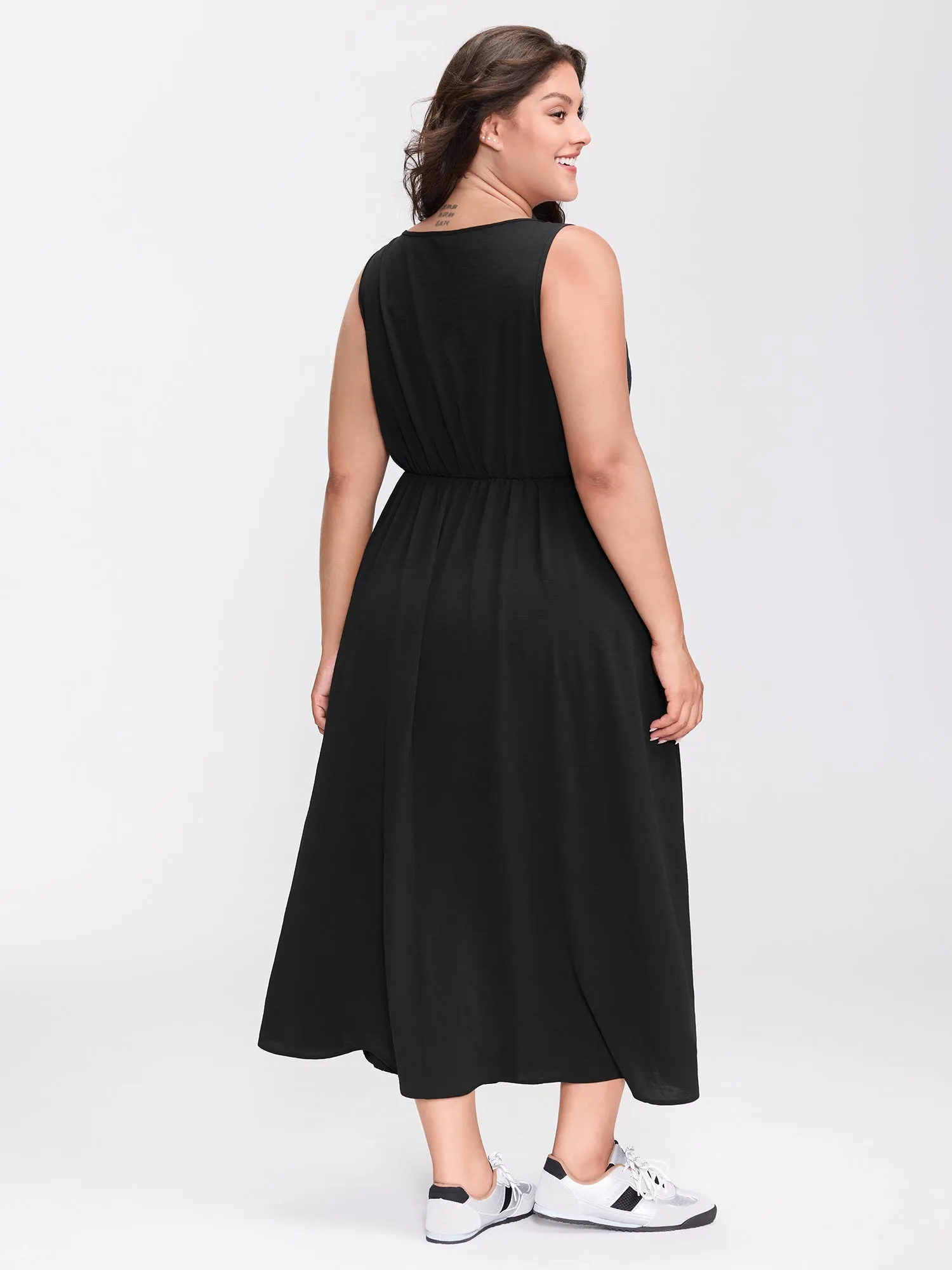 Cross-Tie Textured Solid Midi Dress sold by Bloomchic product image thumbnail 4