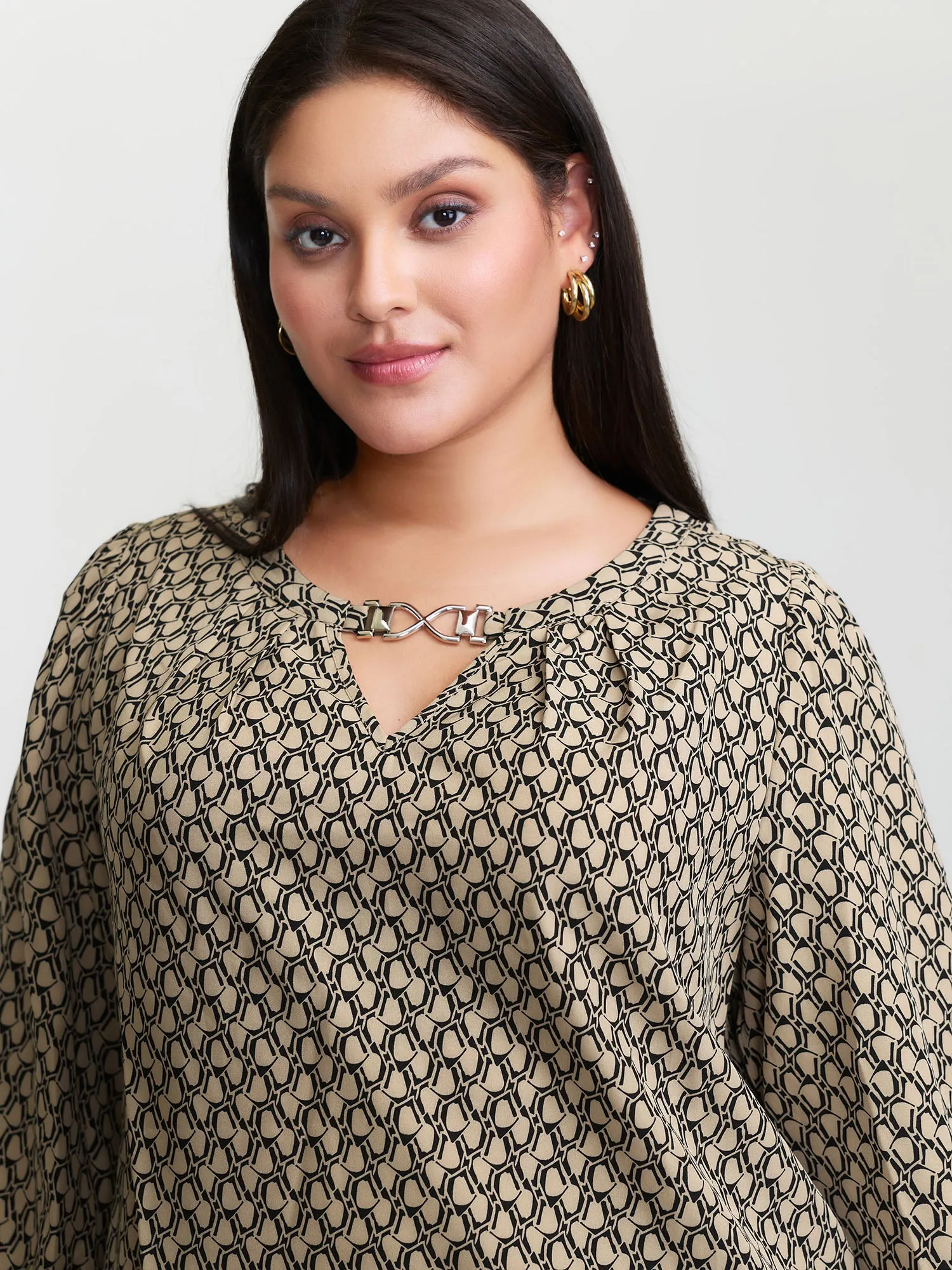 Retro Geometric Print Metallic Detail Blouse sold by Bloomchic