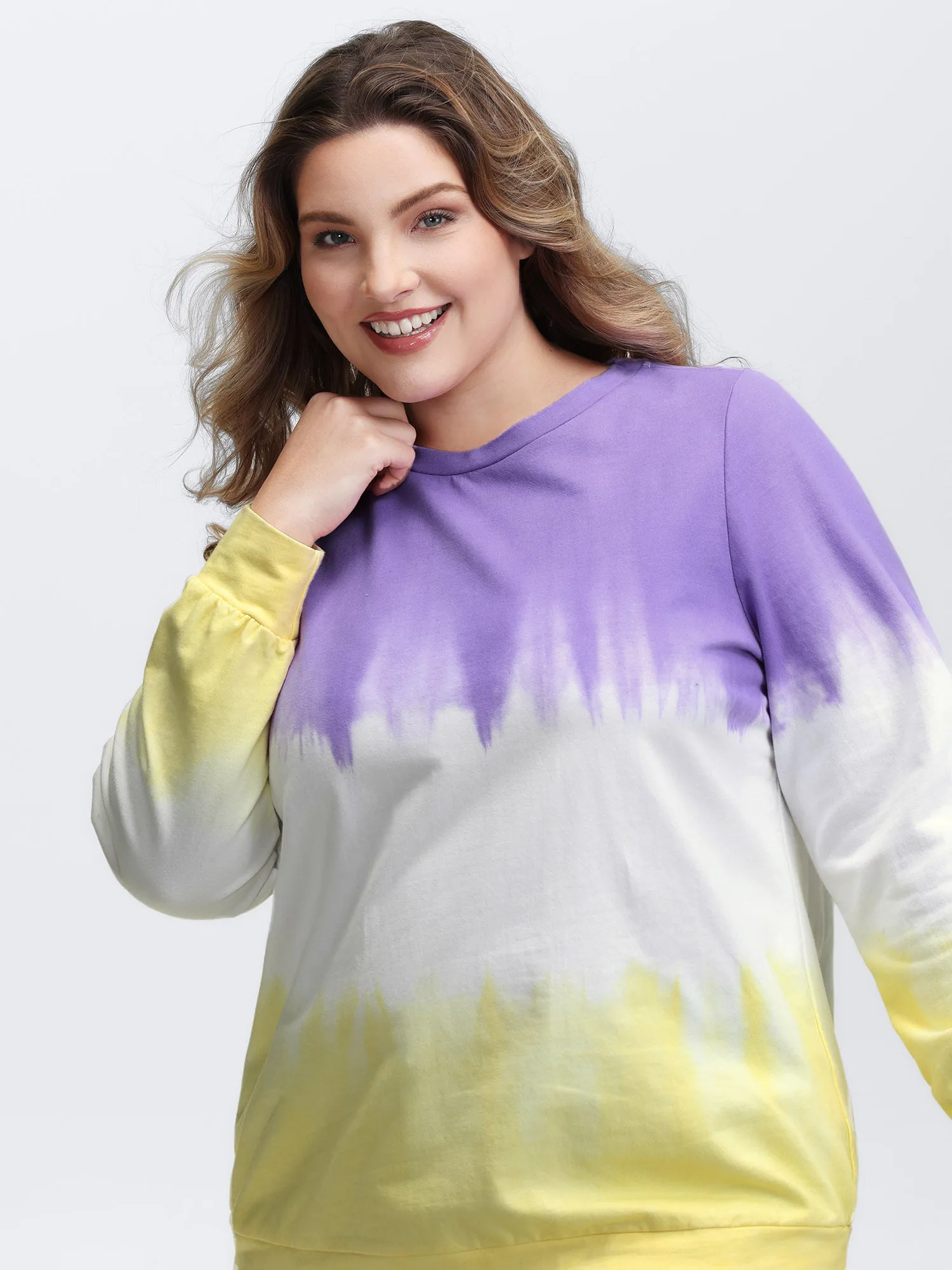 Cotton Dip Dye Stretchy Hem Sweatshirt sold by Bloomchic product image thumbnail 2