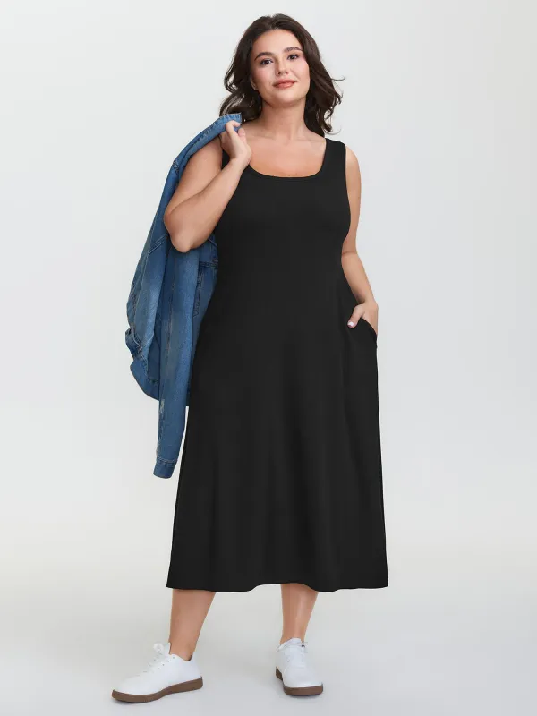Supersoft Built-in Padded Scoop Neck Midi Dress sold by Bloomchic