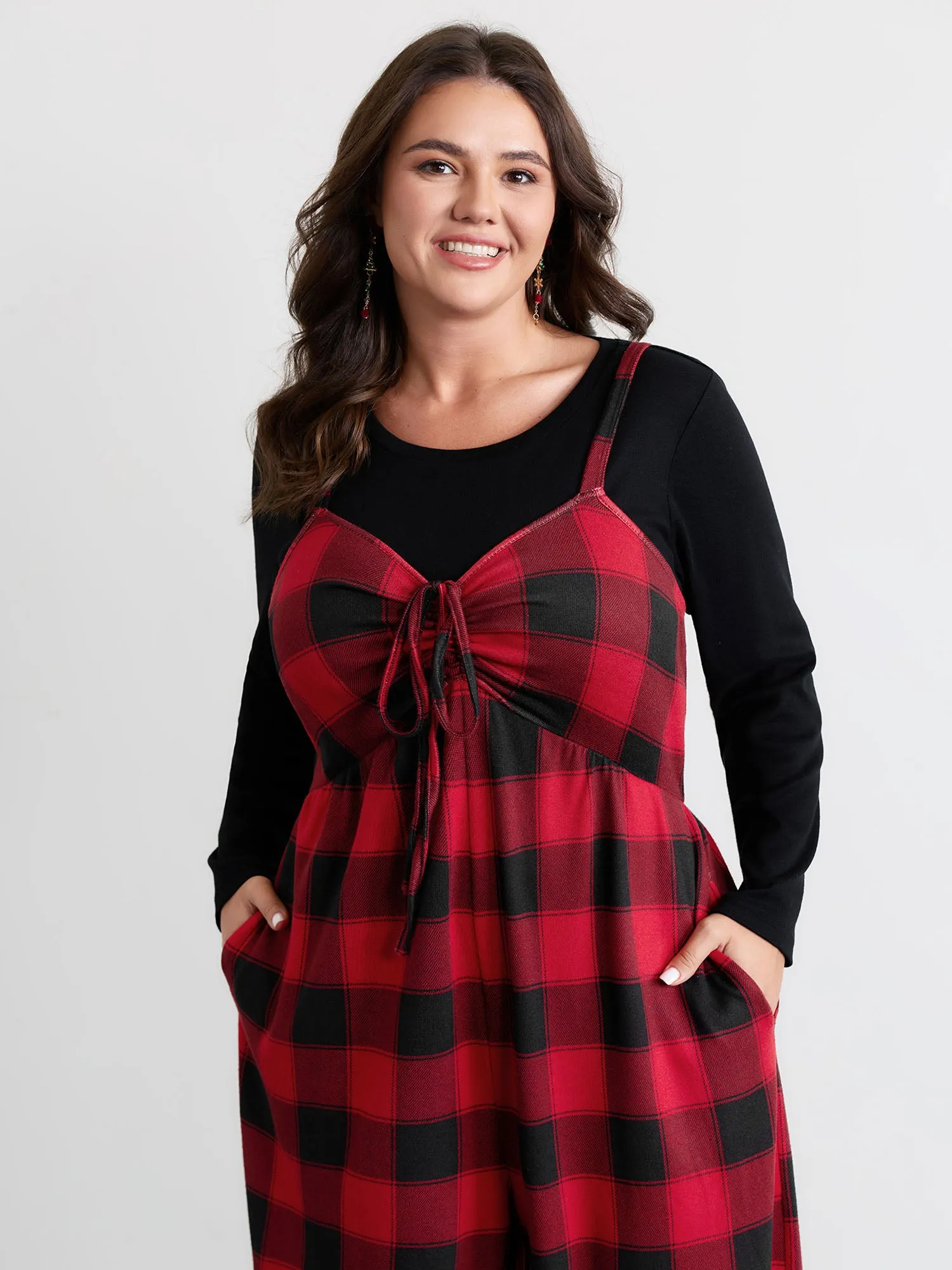 Checkered Shirred Drawstring Pockets Jumpsuit sold by Bloomchic product image thumbnail 2