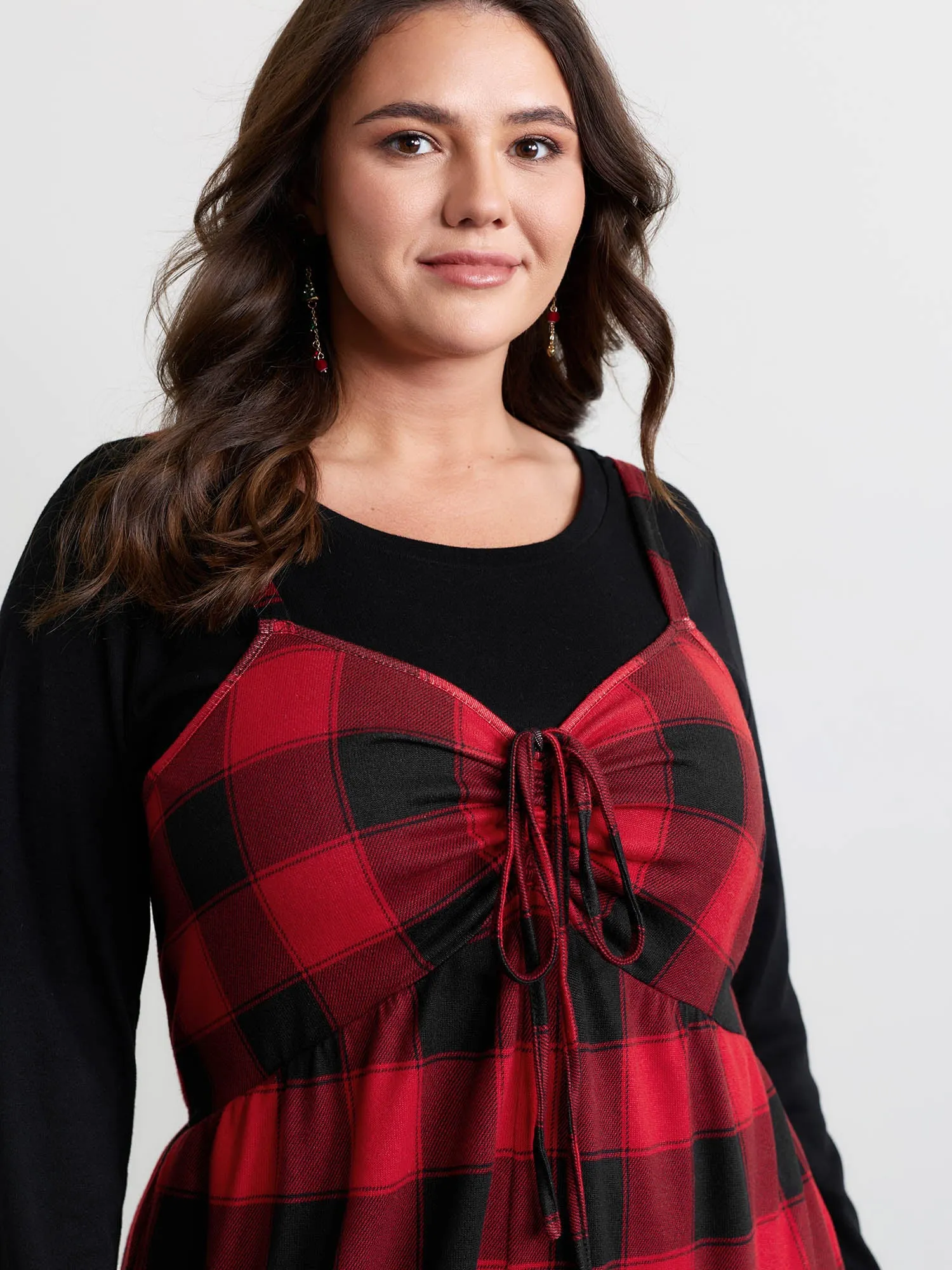 Checkered Shirred Drawstring Pockets Jumpsuit sold by Bloomchic product image thumbnail 4