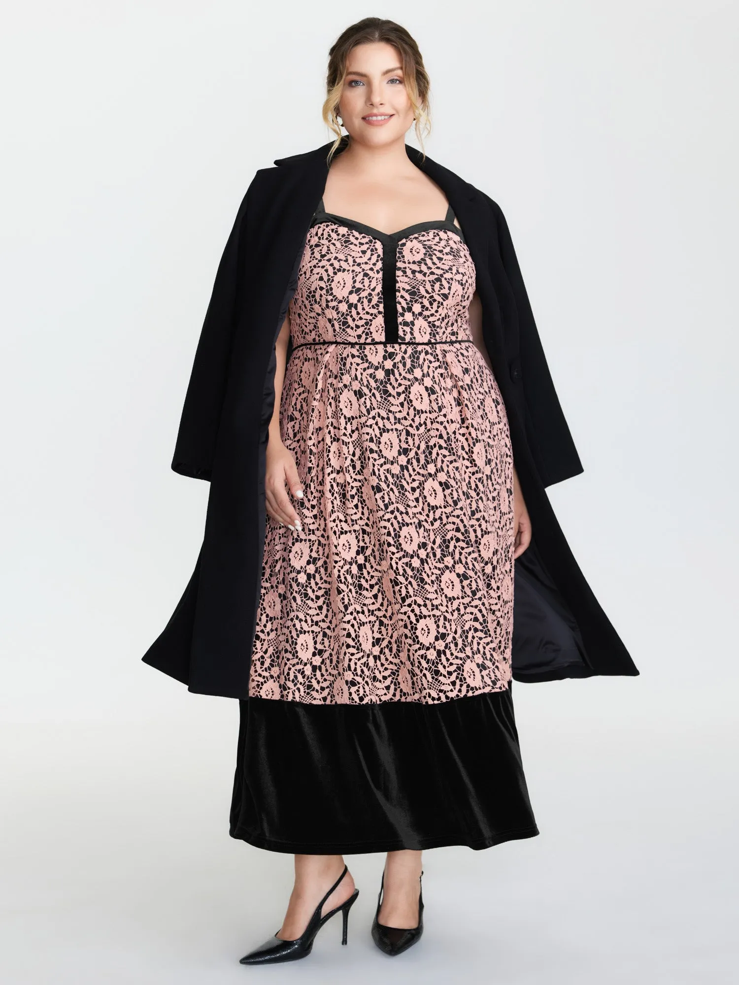 Floral Lace Trim Color Contrast Maxi Dress sold by Bloomchic product image thumbnail 3