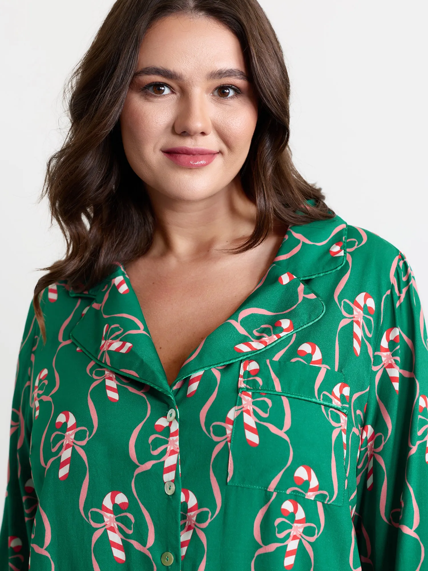Holiday Cheer Print Pockets Two-Piece Lounge Set sold by Bloomchic product image thumbnail 3