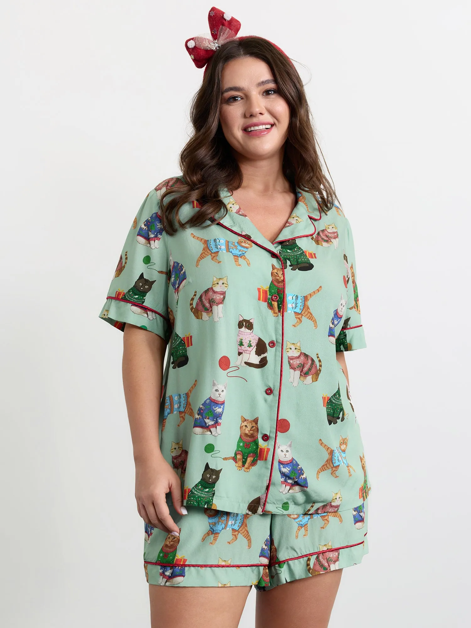 Holiday Cats Print Color Contrast Loungewear Set sold by Bloomchic product image thumbnail 2