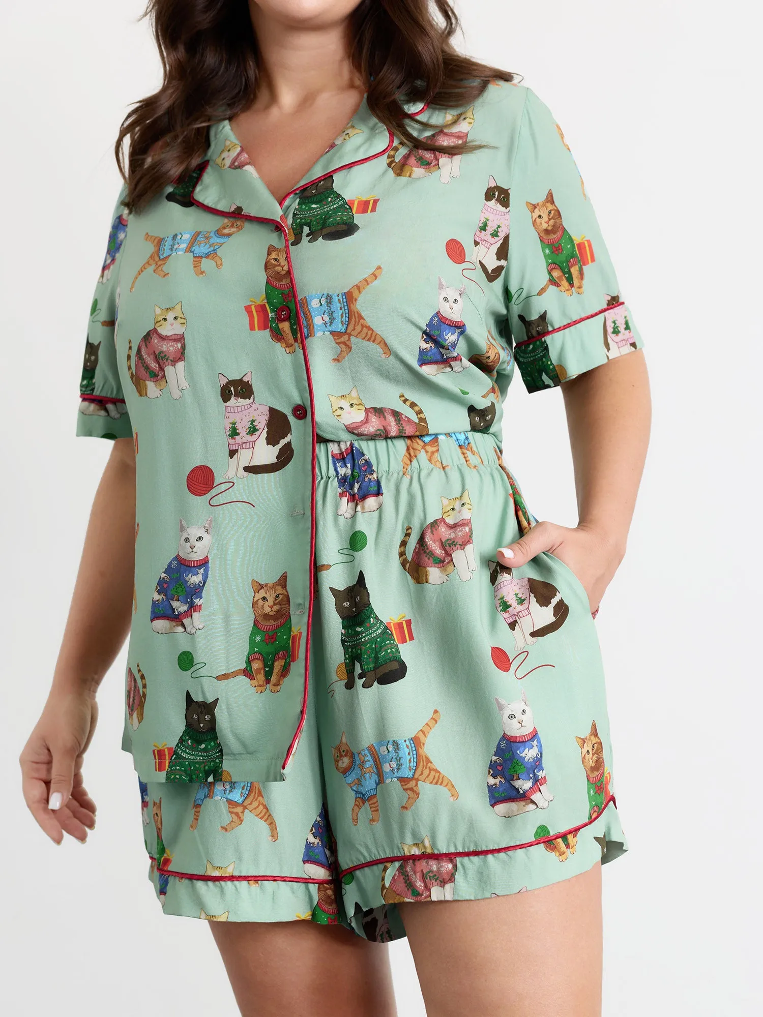 Holiday Cats Print Color Contrast Loungewear Set sold by Bloomchic product image thumbnail 4