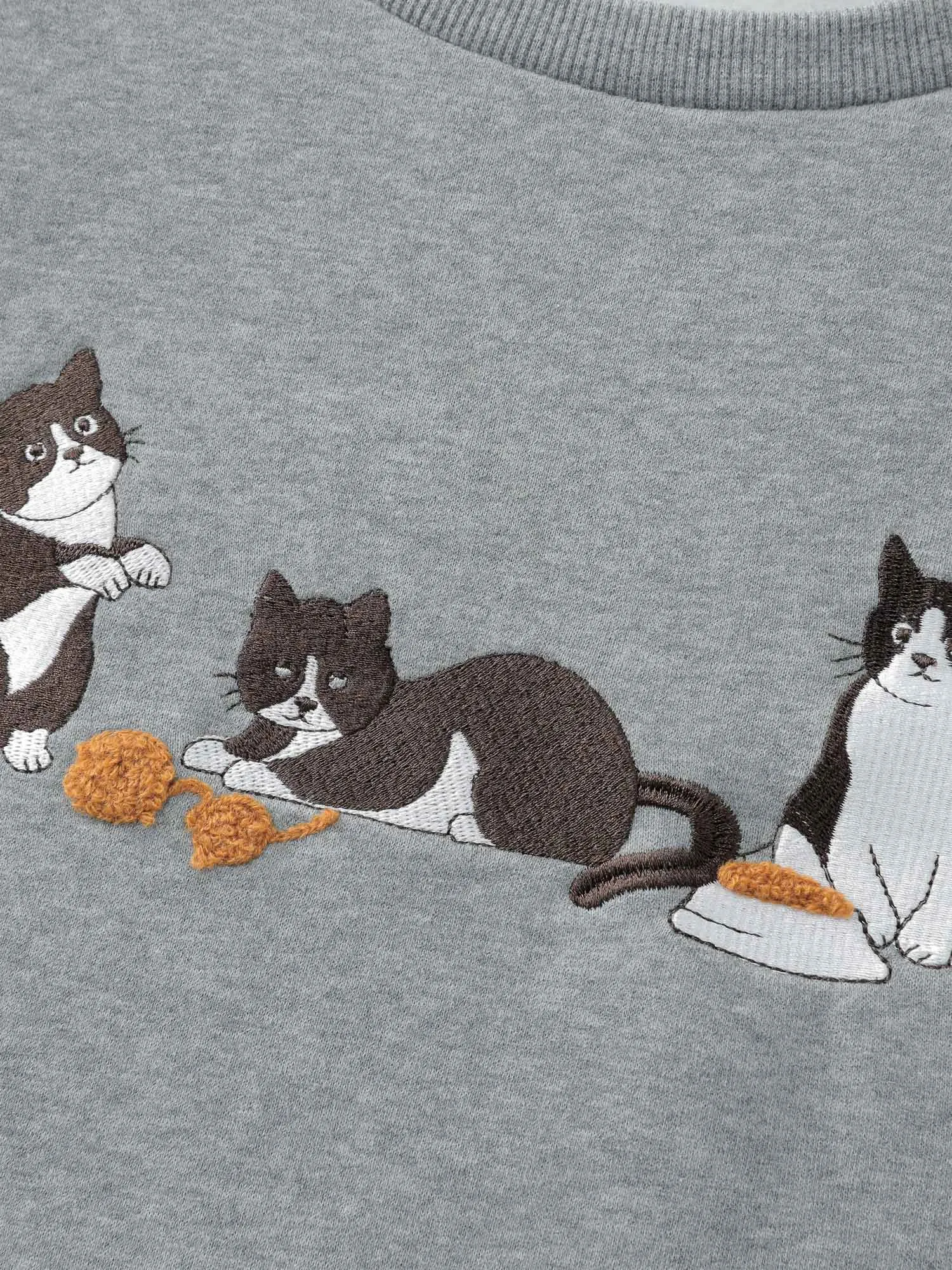 Cat Towel Embroidery Fleece Lined Sweatshirt sold by Bloomchic product image thumbnail 5
