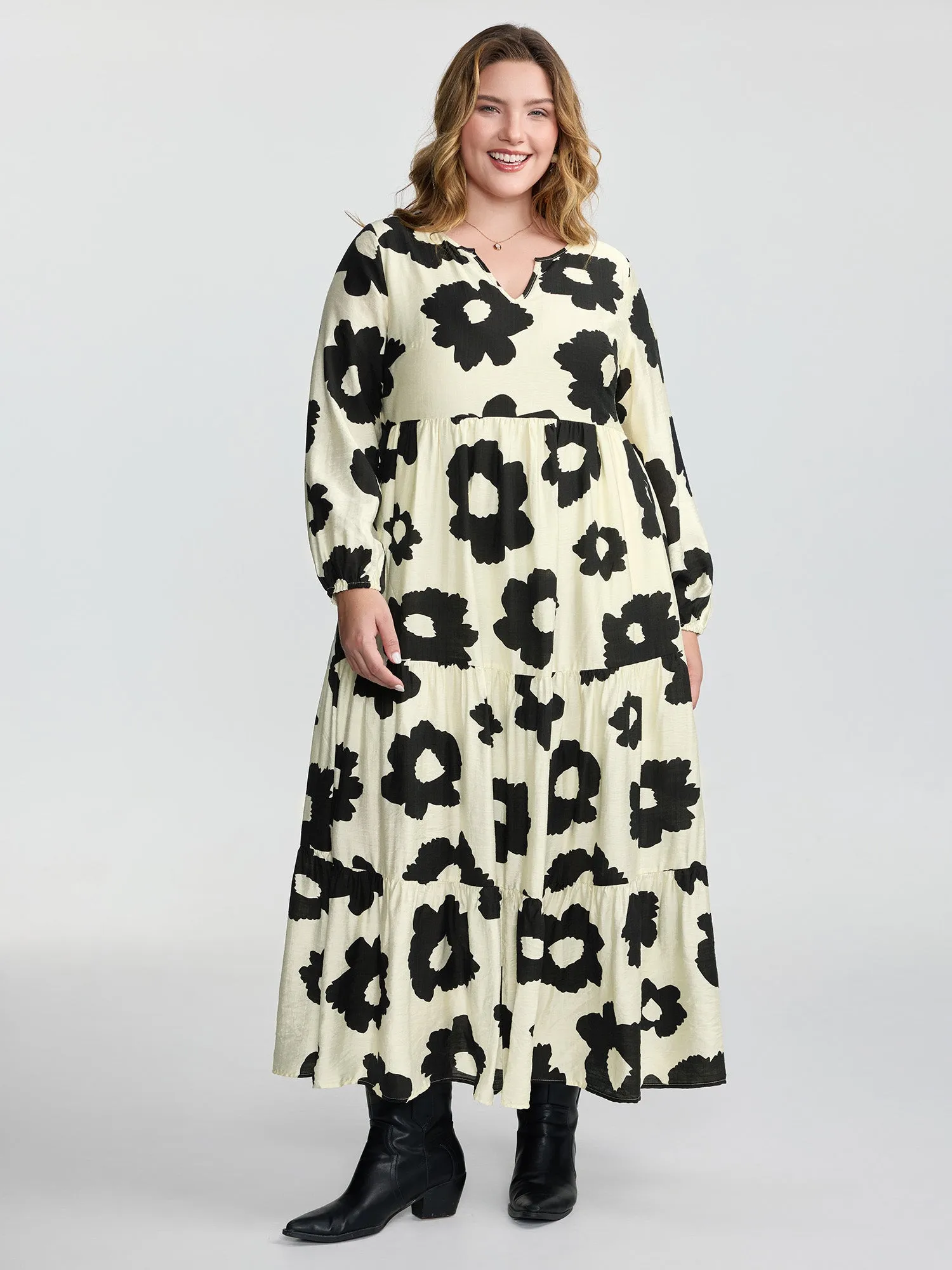 Monochrome Floral Print Tiered Maxi Dress sold by Bloomchic product image thumbnail 3