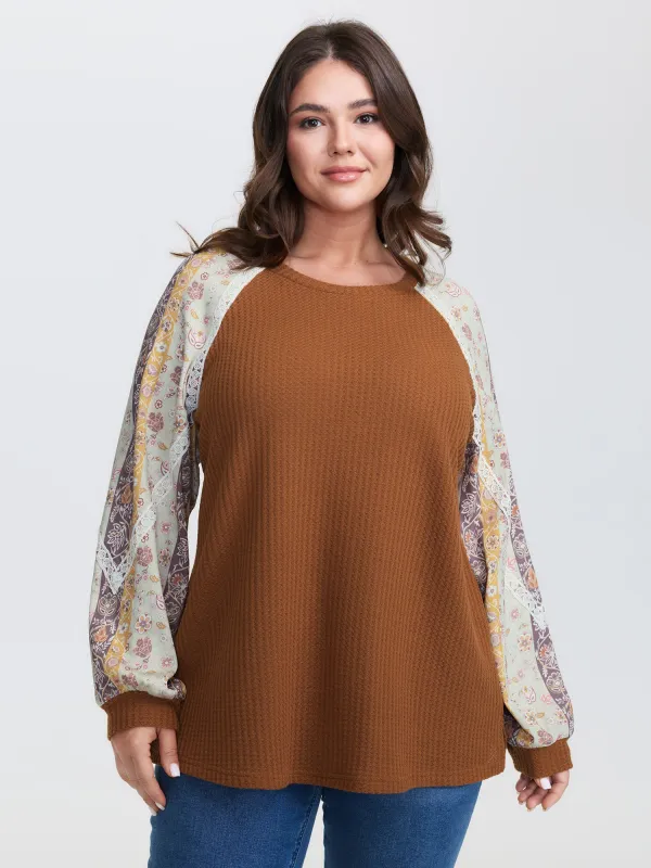 Floral Lace Trim Raglan Sleeve T-Shirt sold by Bloomchic