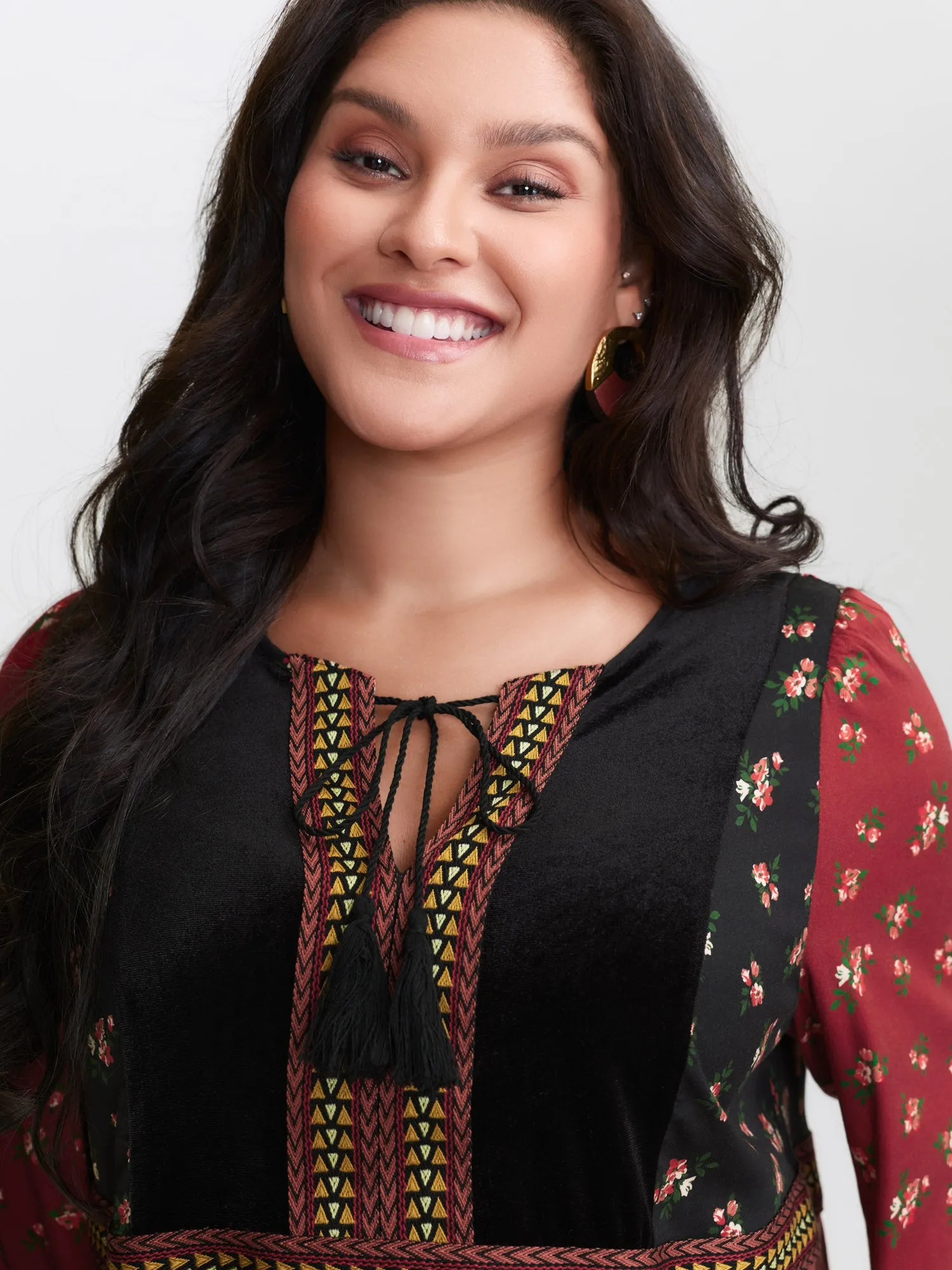 Floral Print Color Contrast Tie Blouse sold by Bloomchic product image thumbnail 2