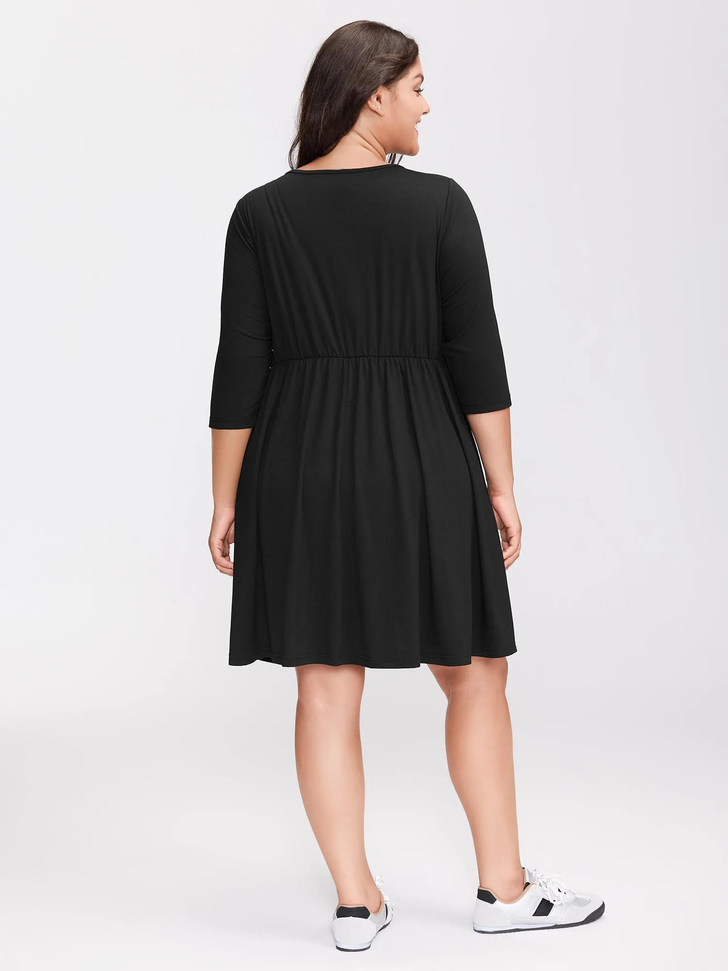 Round Neck Padded Bra Midi Dress sold by Bloomchic product image thumbnail 4