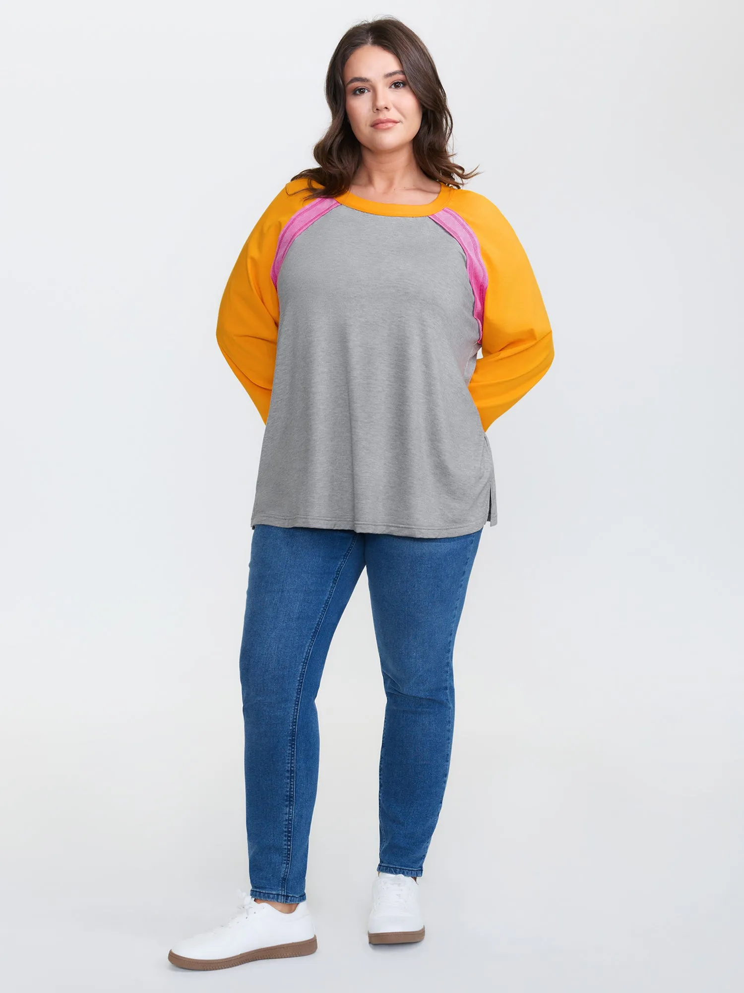 Color Contrast Raglan Sleeve T-Shirt sold by Bloomchic product image thumbnail 3