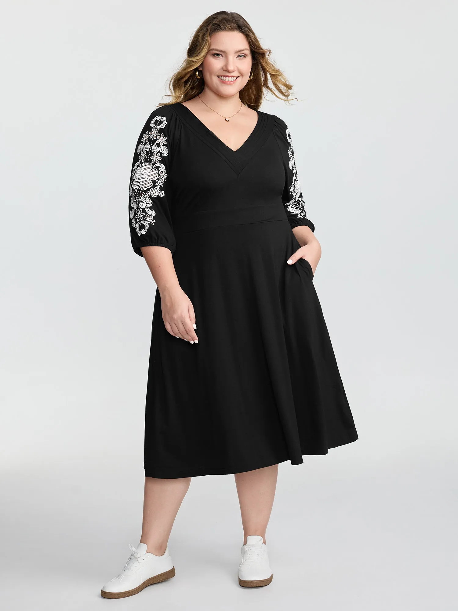 Floral Embroidered V-Neck Pockets Midi Dress sold by Bloomchic product image thumbnail 3