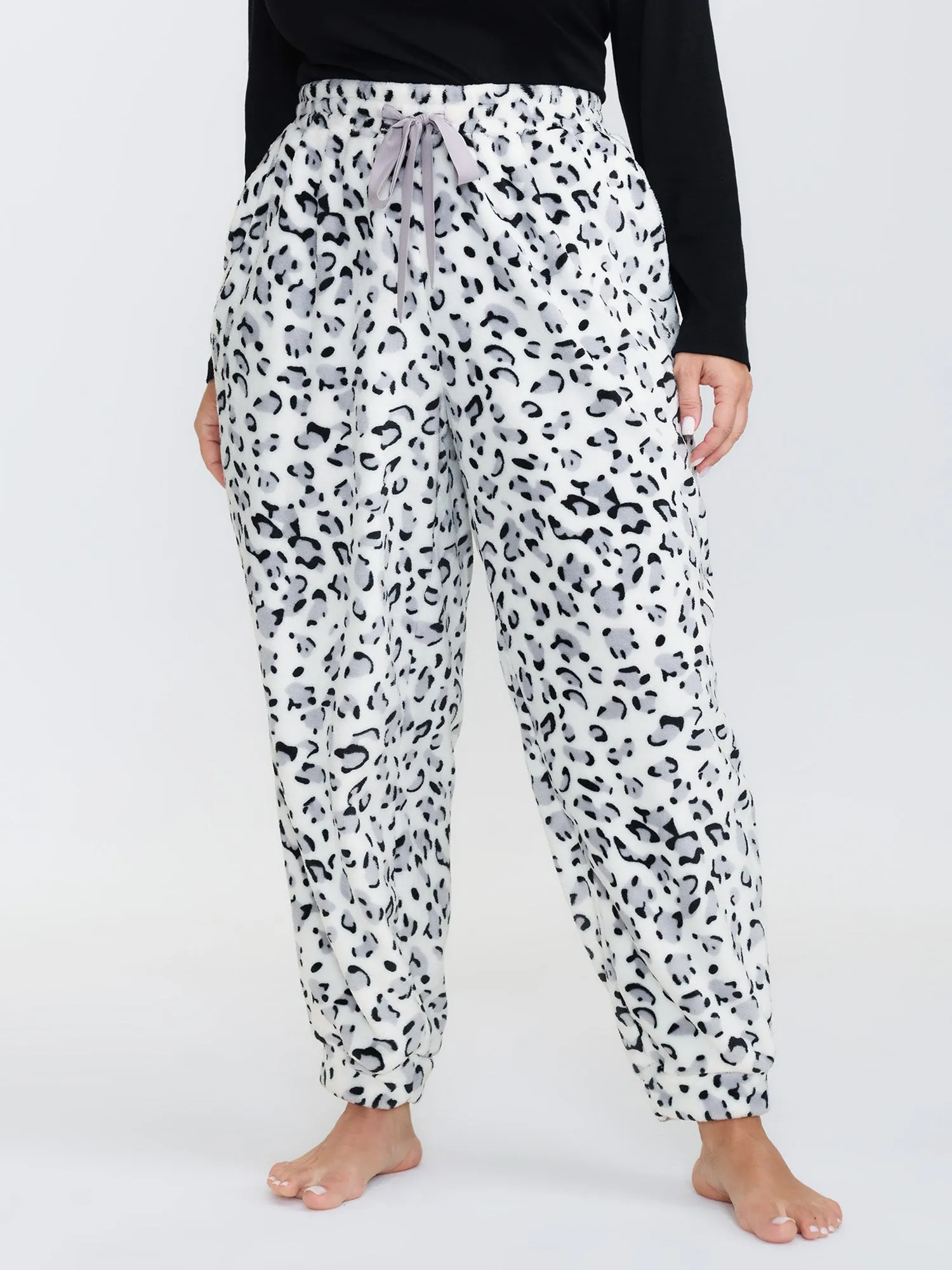 Leopard Print Stretchy Cuff Lounge Bottoms sold by Bloomchic