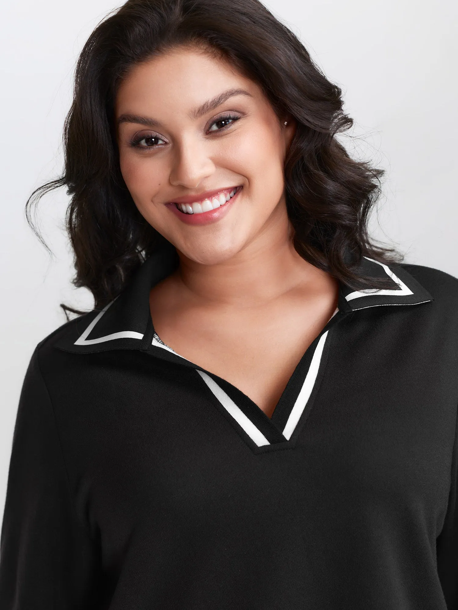 Stretchy Color Contrast Sweatshirt sold by Bloomchic product image thumbnail 2