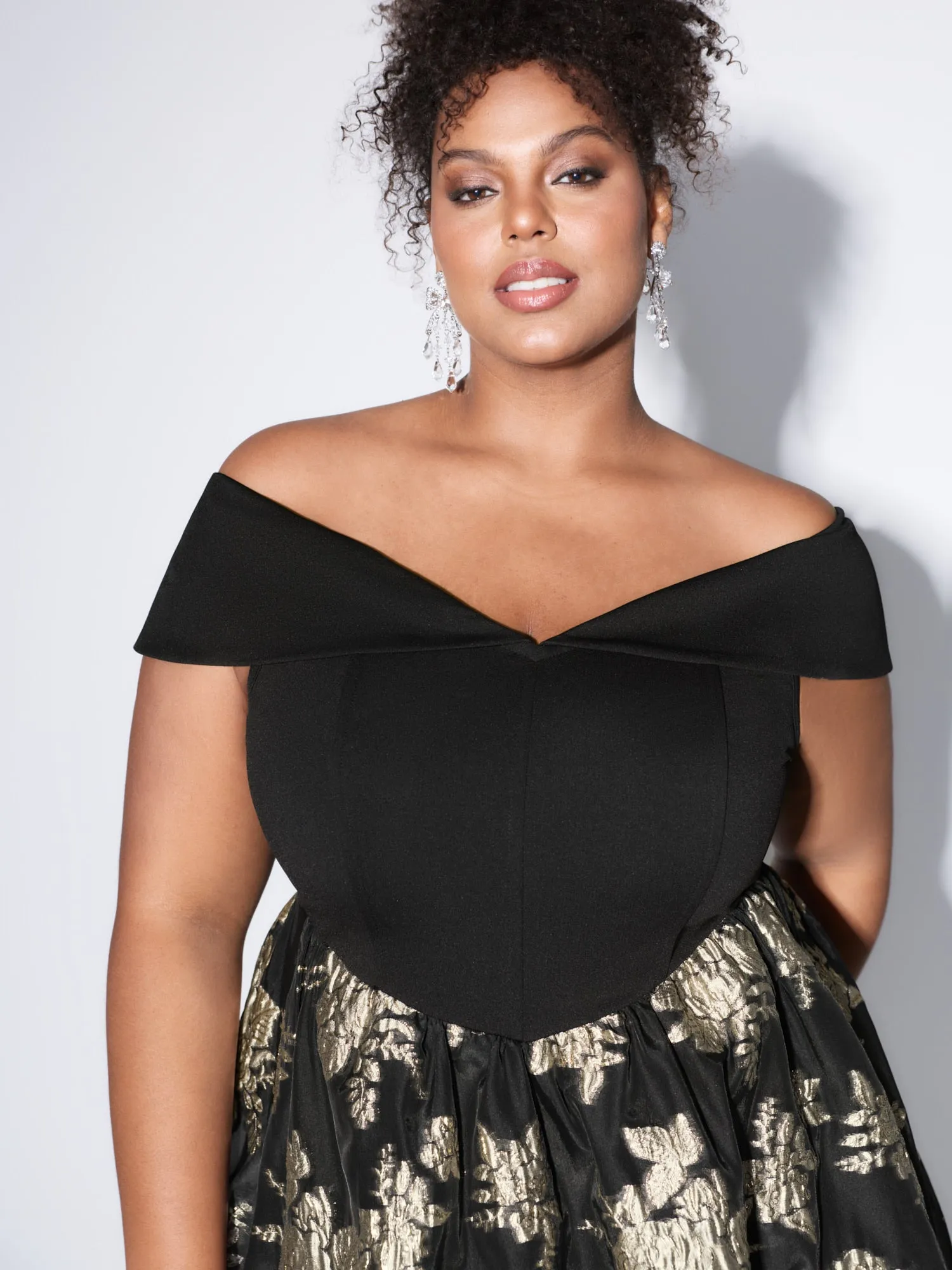 Floral Off-shoulder Pleated Mini Dress sold by Bloomchic product image thumbnail 3