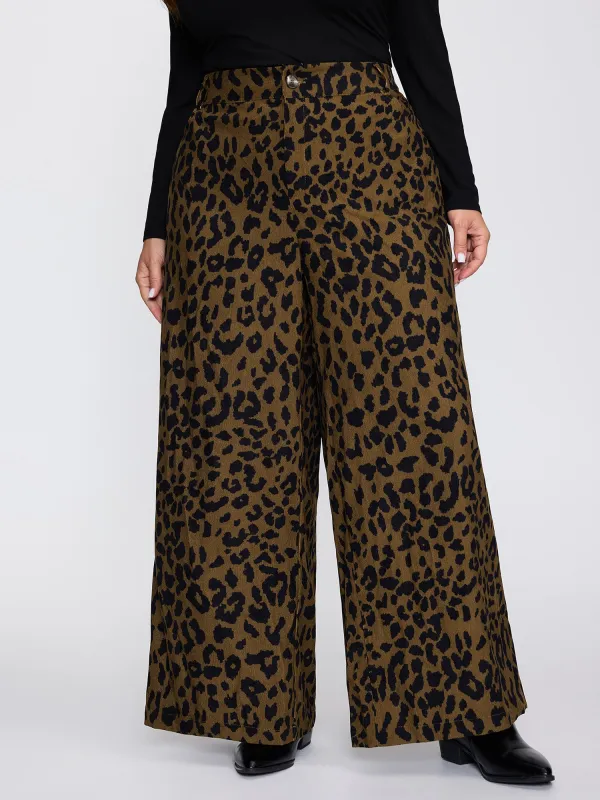 Leopard Corduroy Print Pockets Pants sold by Bloomchic