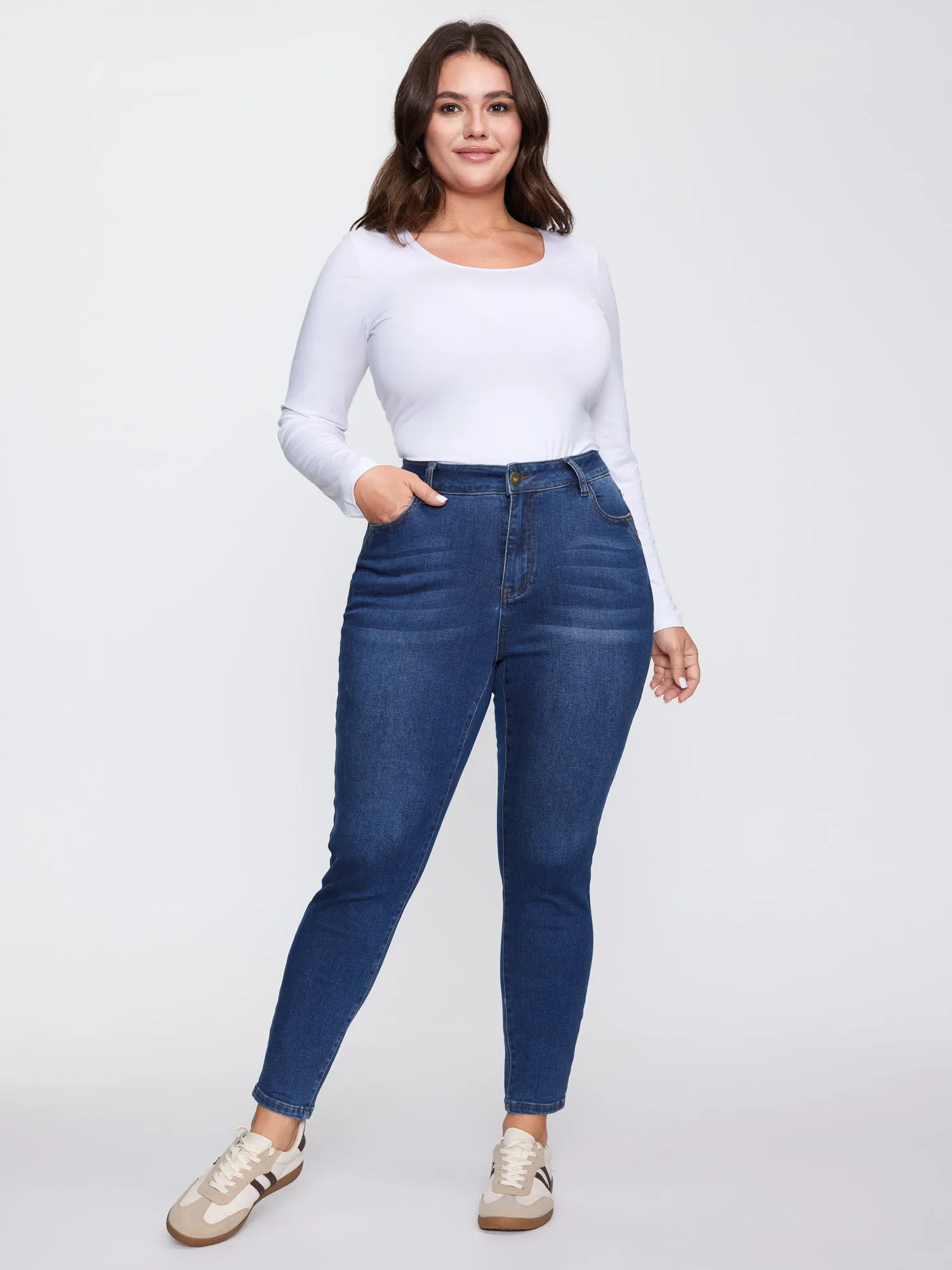 Everyday Moderate Stretch Skinny-Fit Cropped Jeans sold by Bloomchic product image thumbnail 3