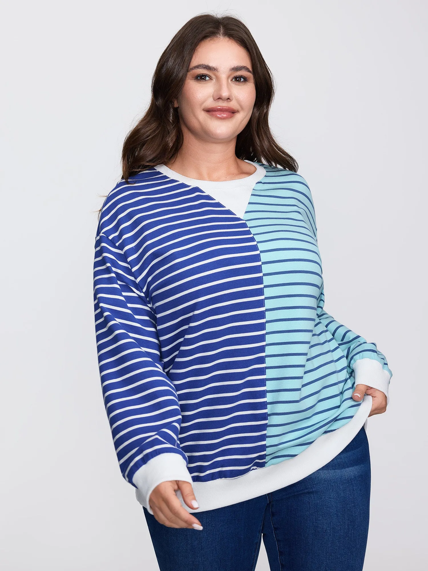 Color Contrast Stripe Print V-Neck Sweatshirt sold by Bloomchic