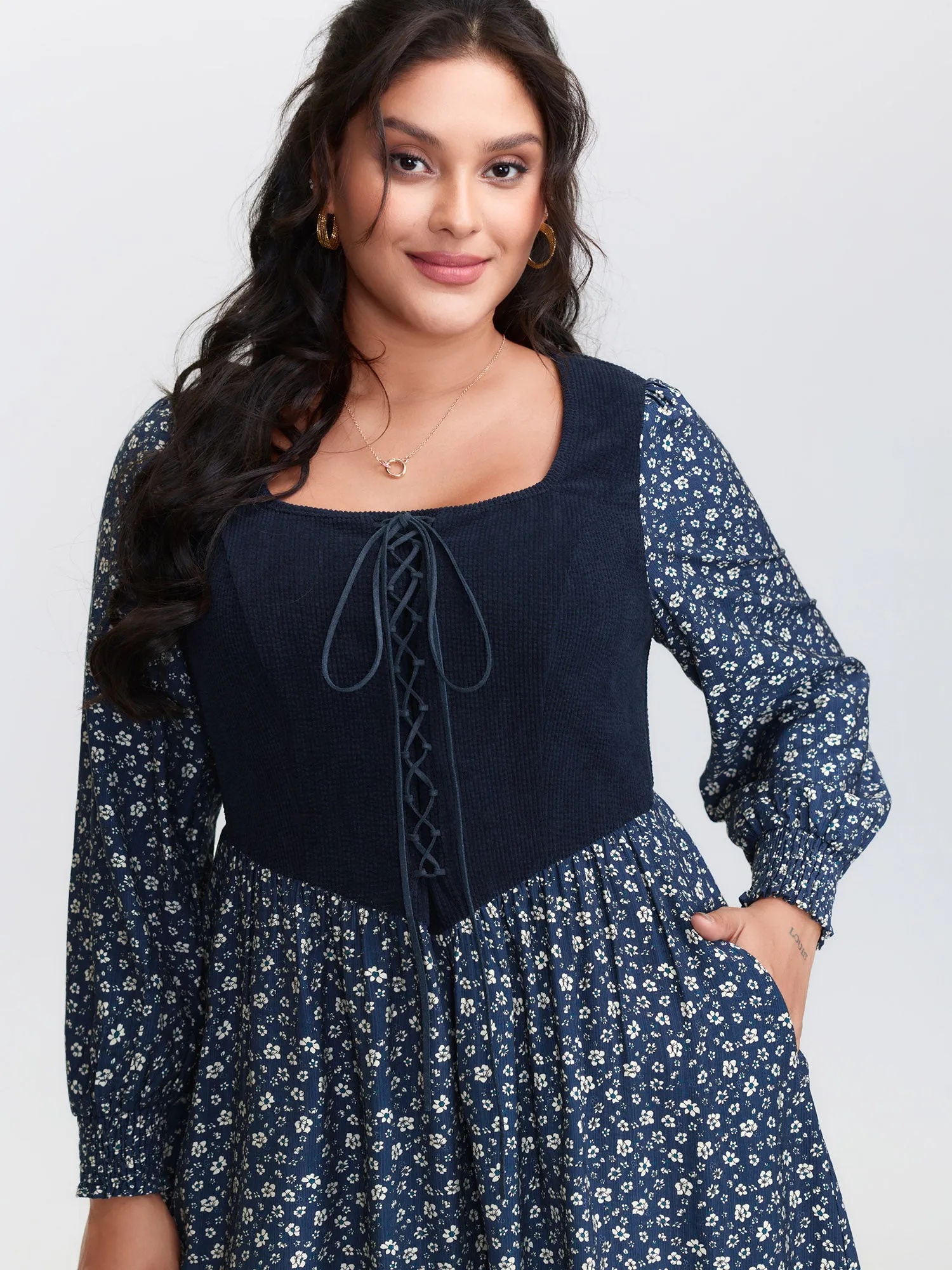 Corset Detail Shirred Floral Pockets Midi Dress sold by Bloomchic product image thumbnail 2