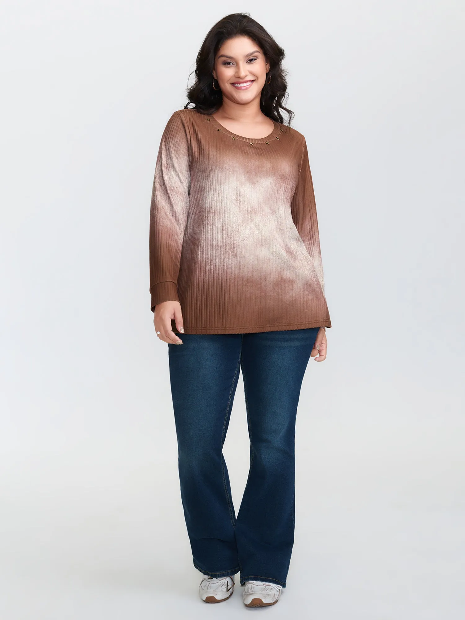 Textured Tie-Dye Star Detail T-Shirt sold by Bloomchic product image thumbnail 3