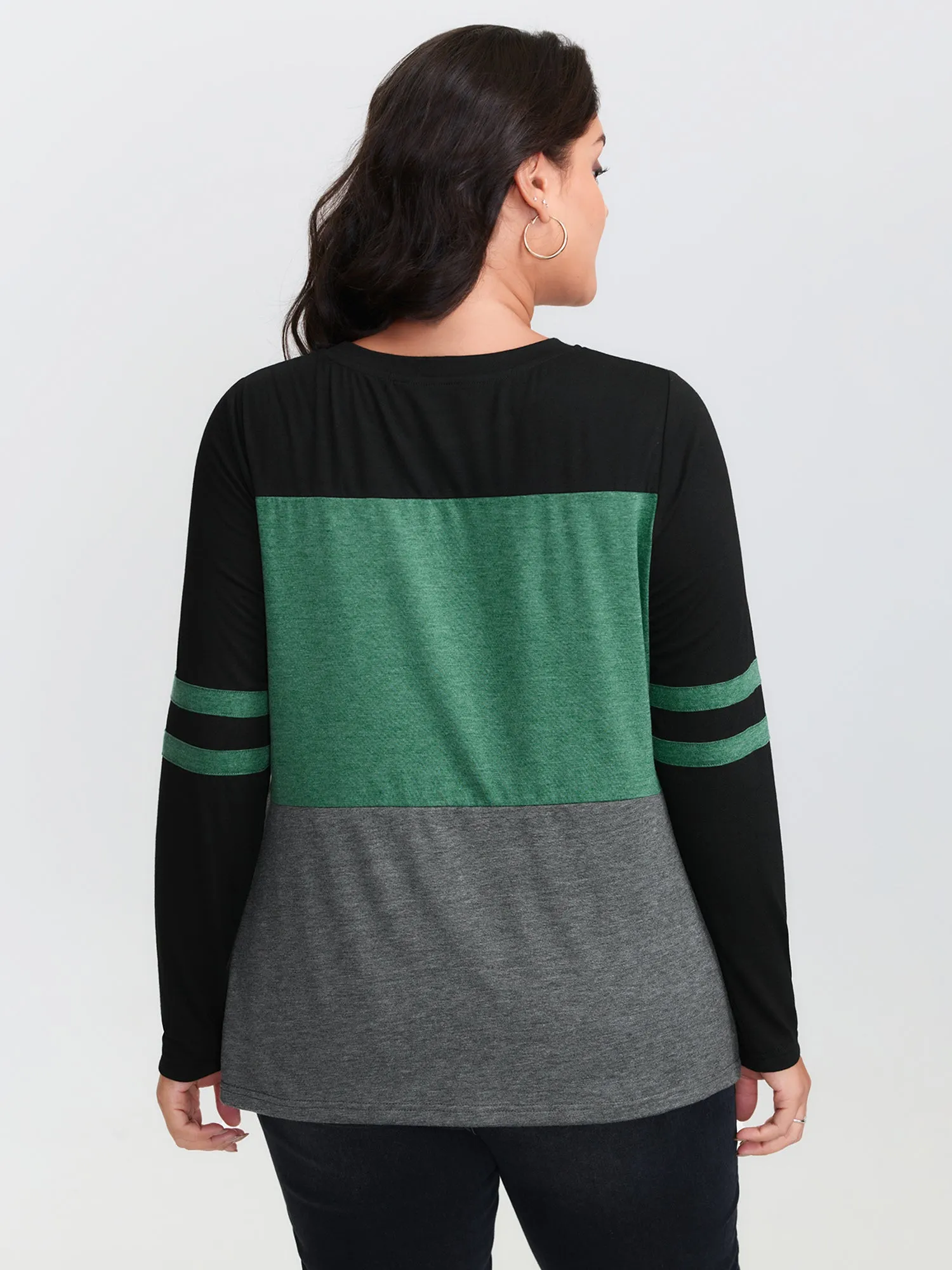 Twisted Hem Colorblock Heather T-Shirt sold by Bloomchic product image thumbnail 5