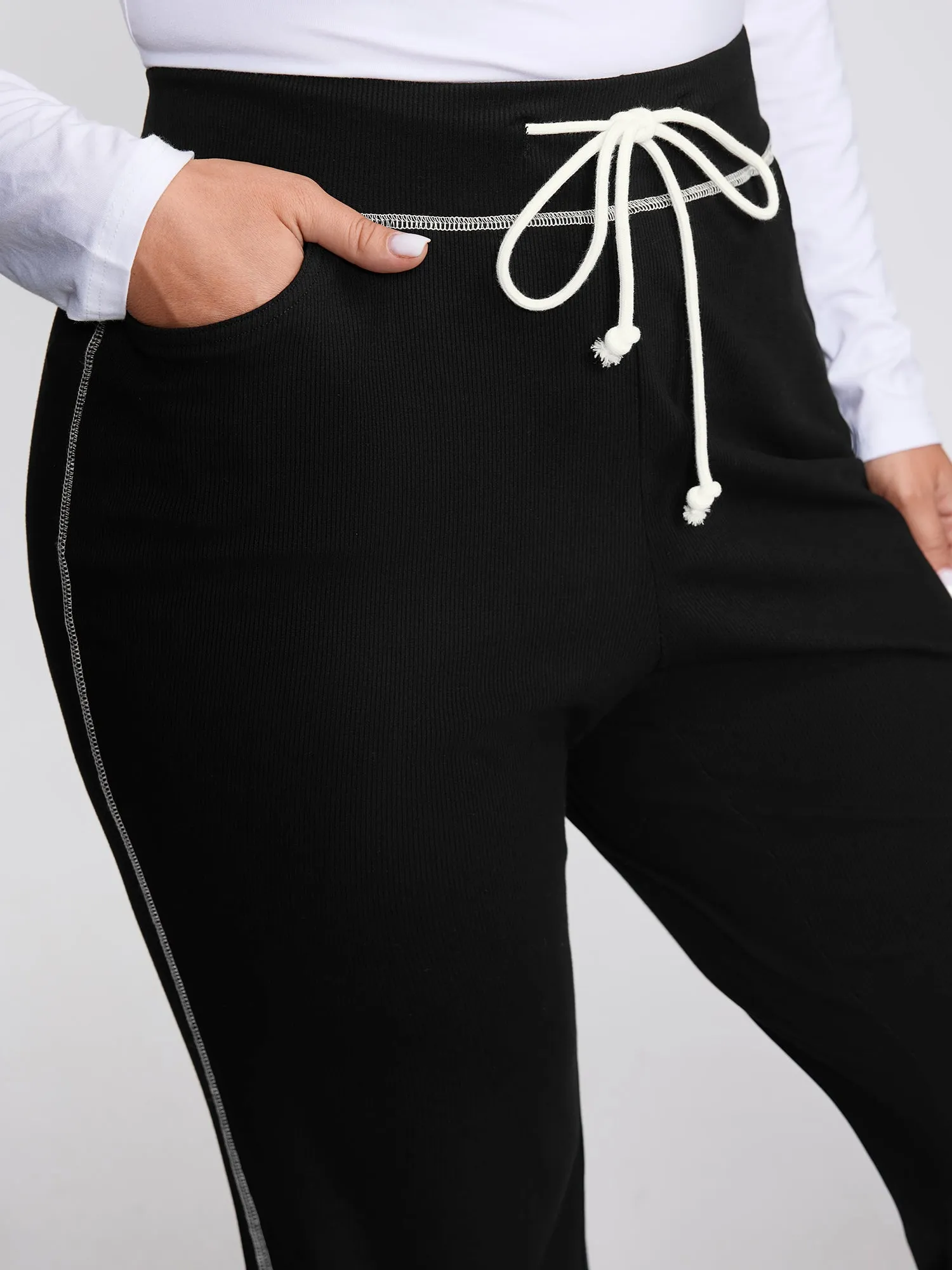 Stretchy Drawstring Waist Flared Pants sold by Bloomchic product image thumbnail 4