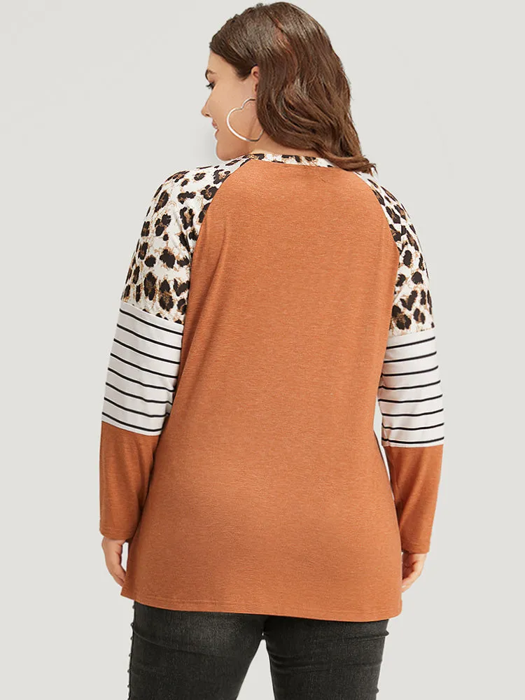 Striped Patchwork Leopard Print Crew Neck T-shirt sold by Bloomchic product image thumbnail 4