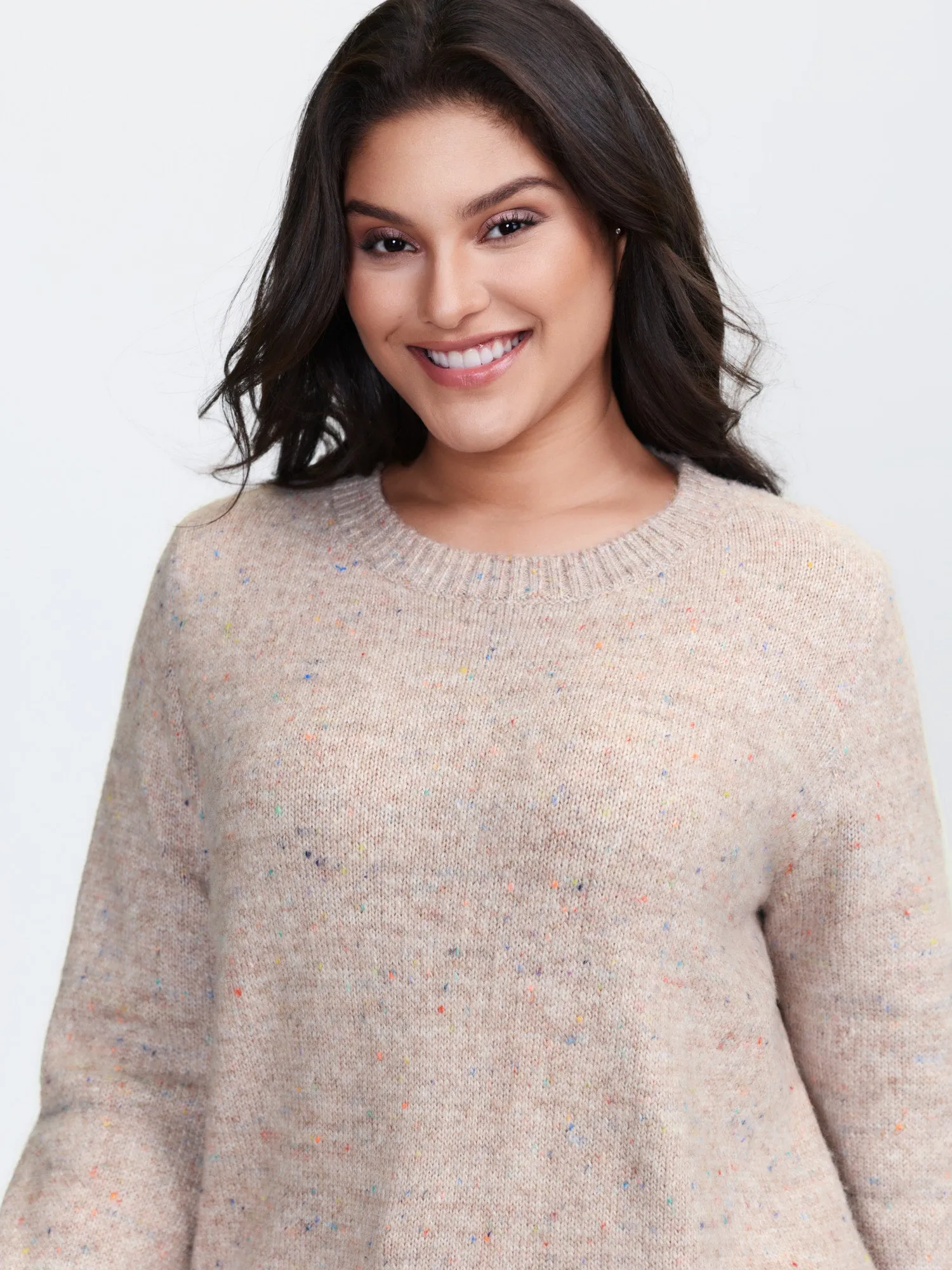 Heather Crewneck Ribbed Hem Pullover sold by Bloomchic product image thumbnail 2