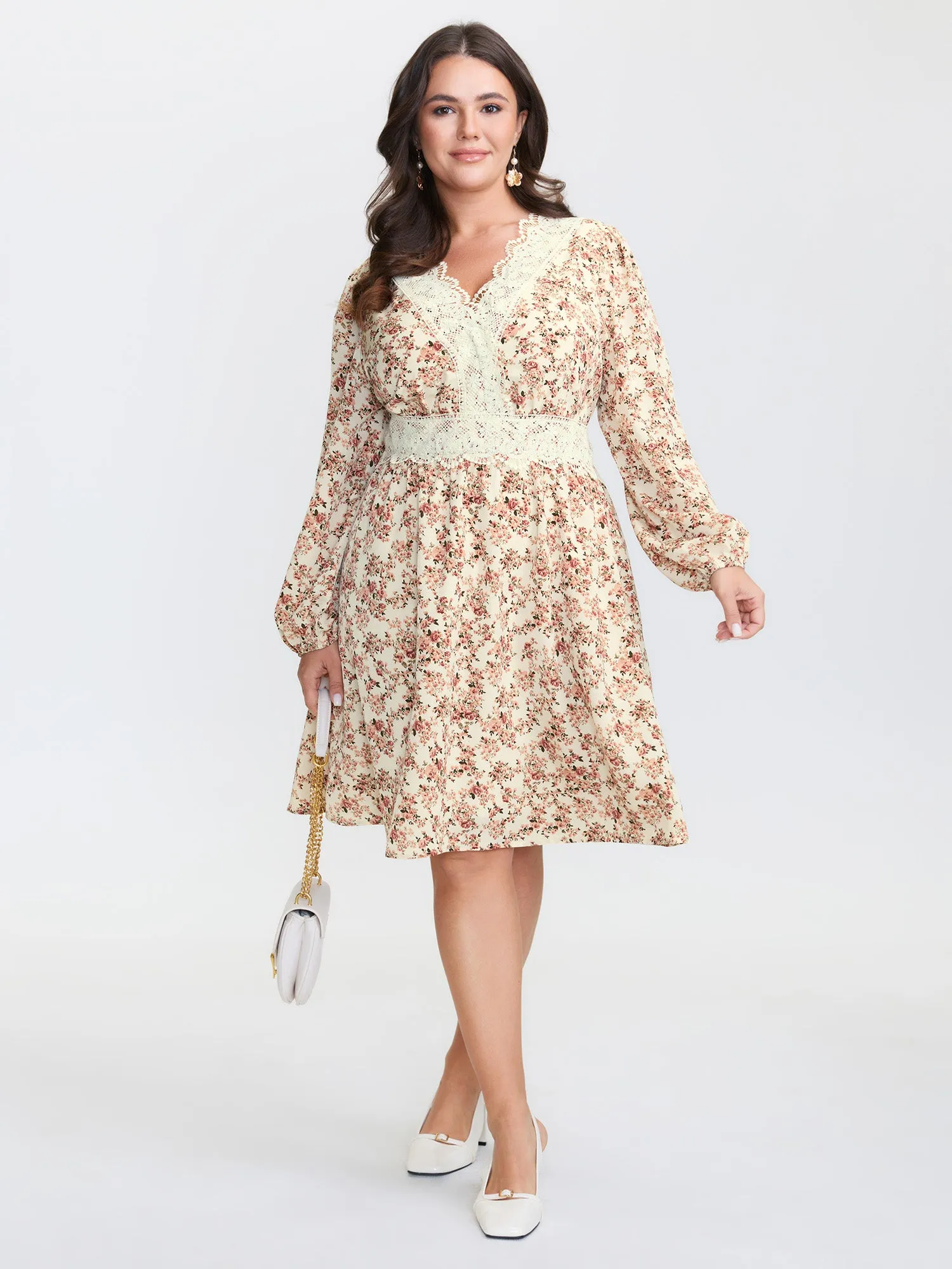 Floral Print Lace Trim Shirred Midi Dress sold by Bloomchic product image thumbnail 2