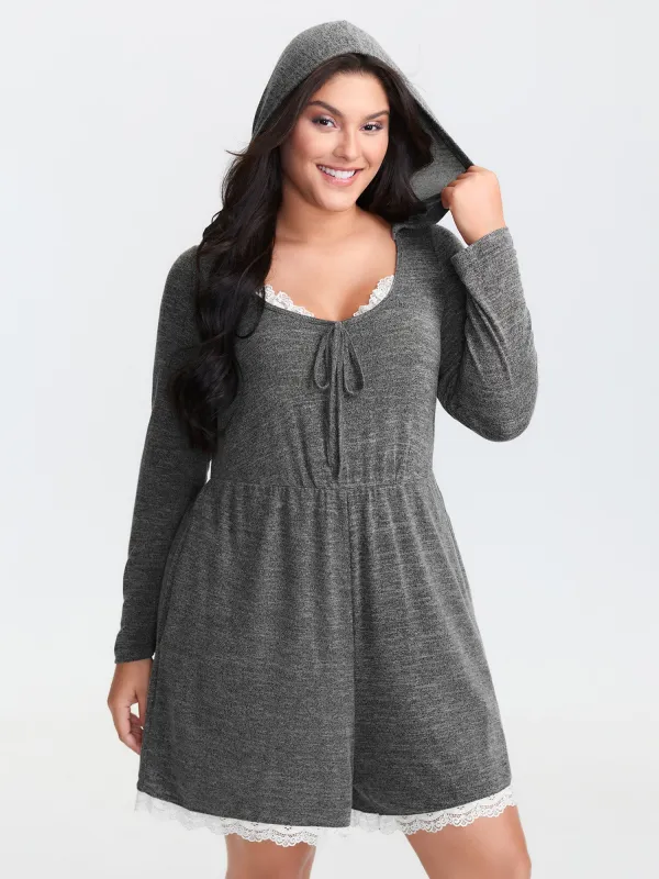 Stretchy Color Contrast Lace Trim Sleep Romper sold by Bloomchic