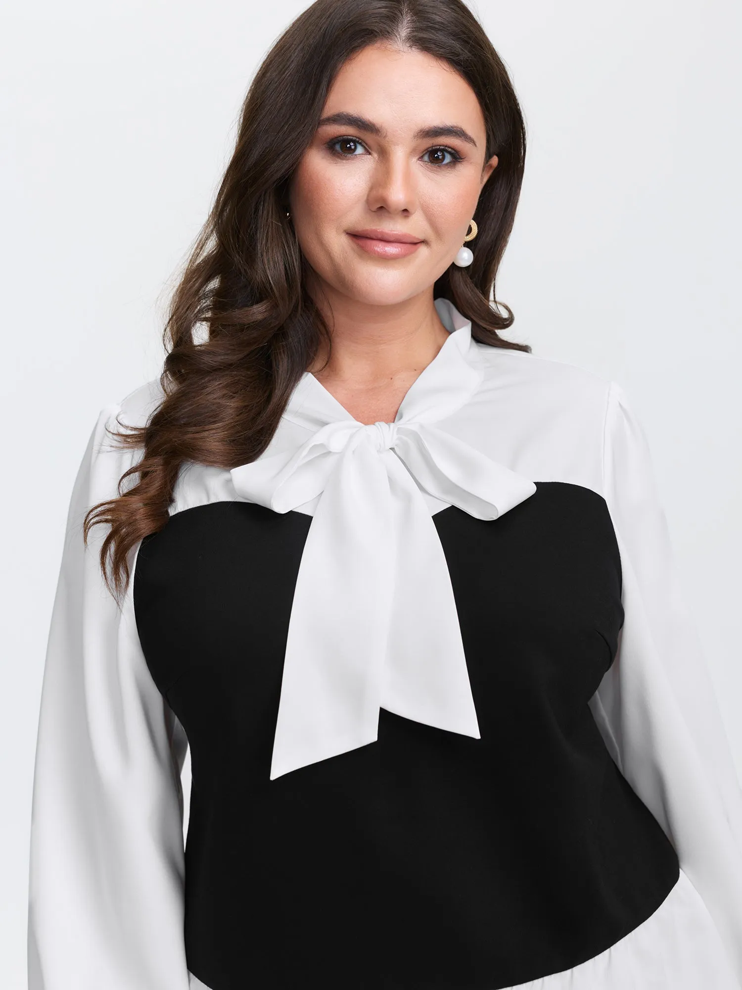 Colorblock Neckline Tie Layered Blouse sold by Bloomchic product image thumbnail 2