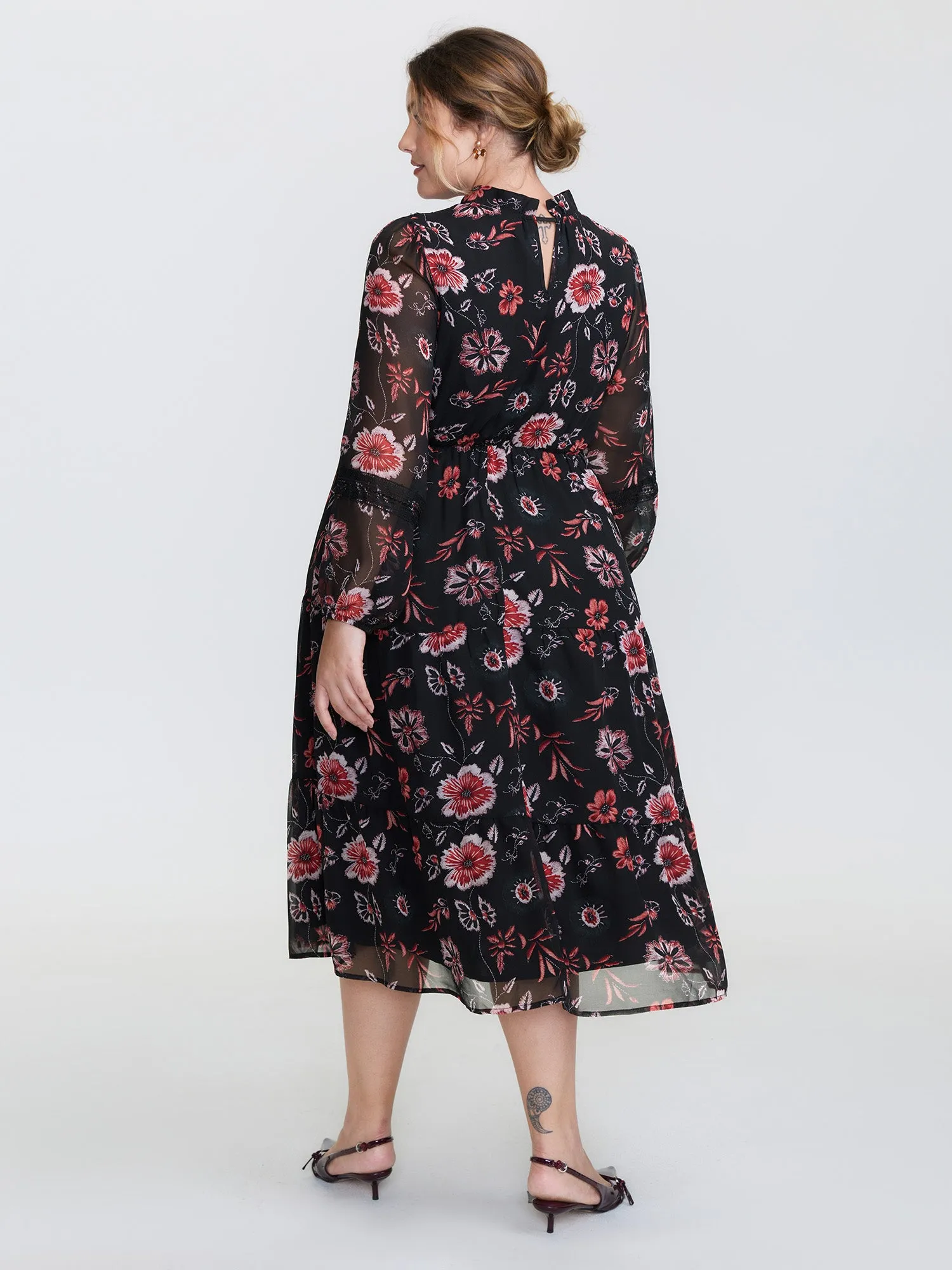 Floral Print Lace High Neck Midi Dress sold by Bloomchic product image thumbnail 4
