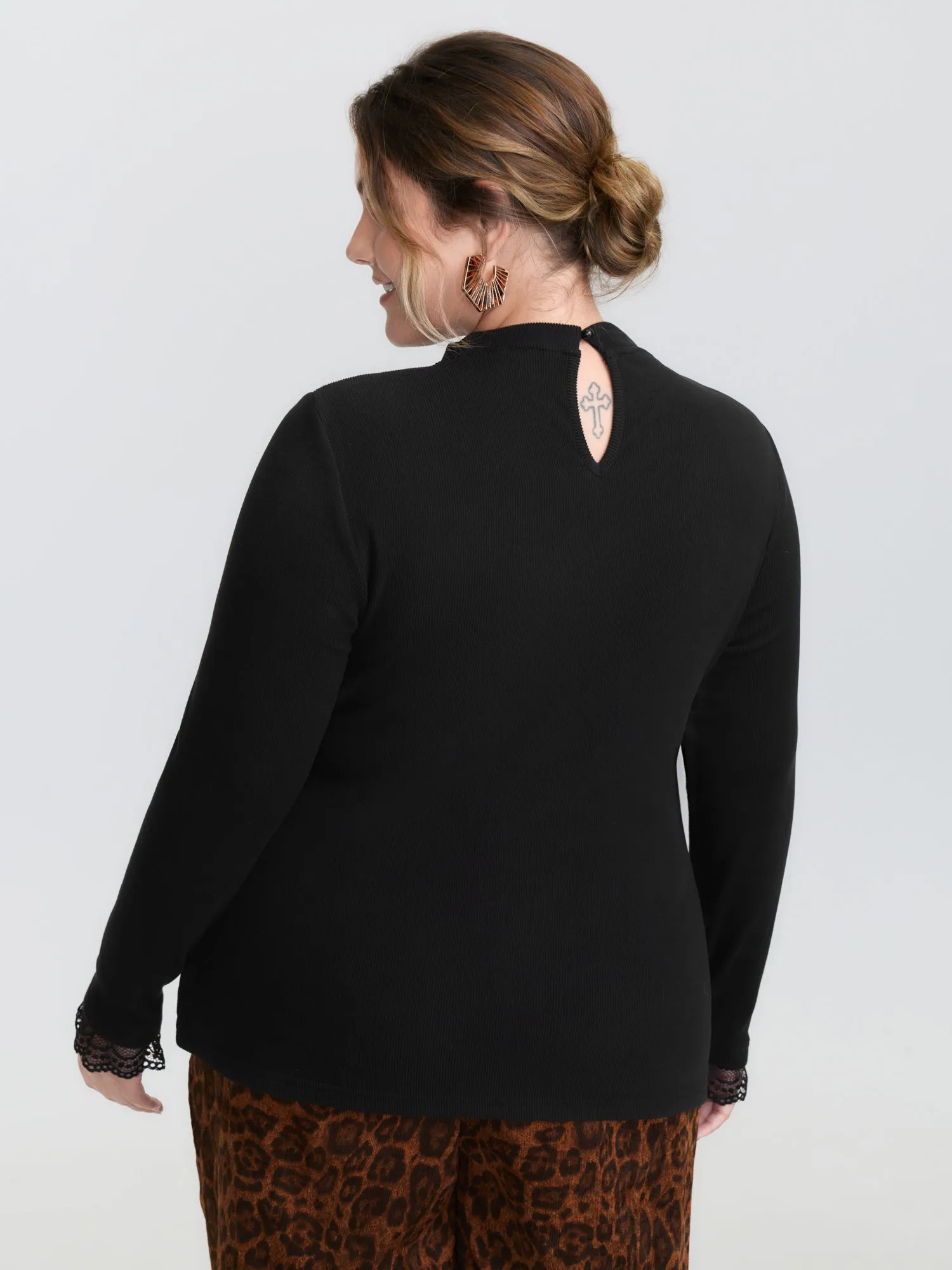 Sheer Lace Trim Mock Neck Ribbed T-Shirt sold by Bloomchic product image thumbnail 4