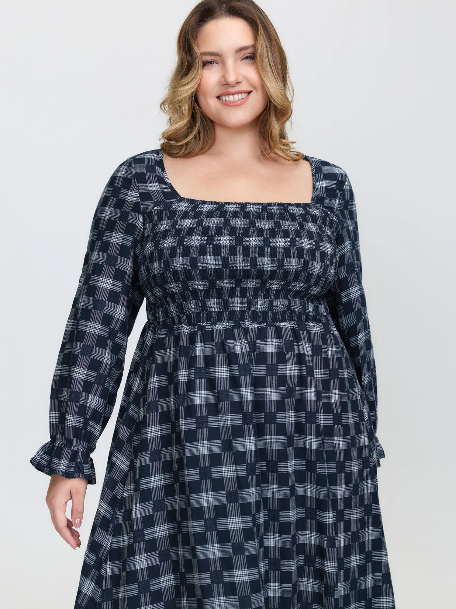 Geometric Print Shirred Square Neck Midi Dress sold by Bloomchic product image thumbnail 2