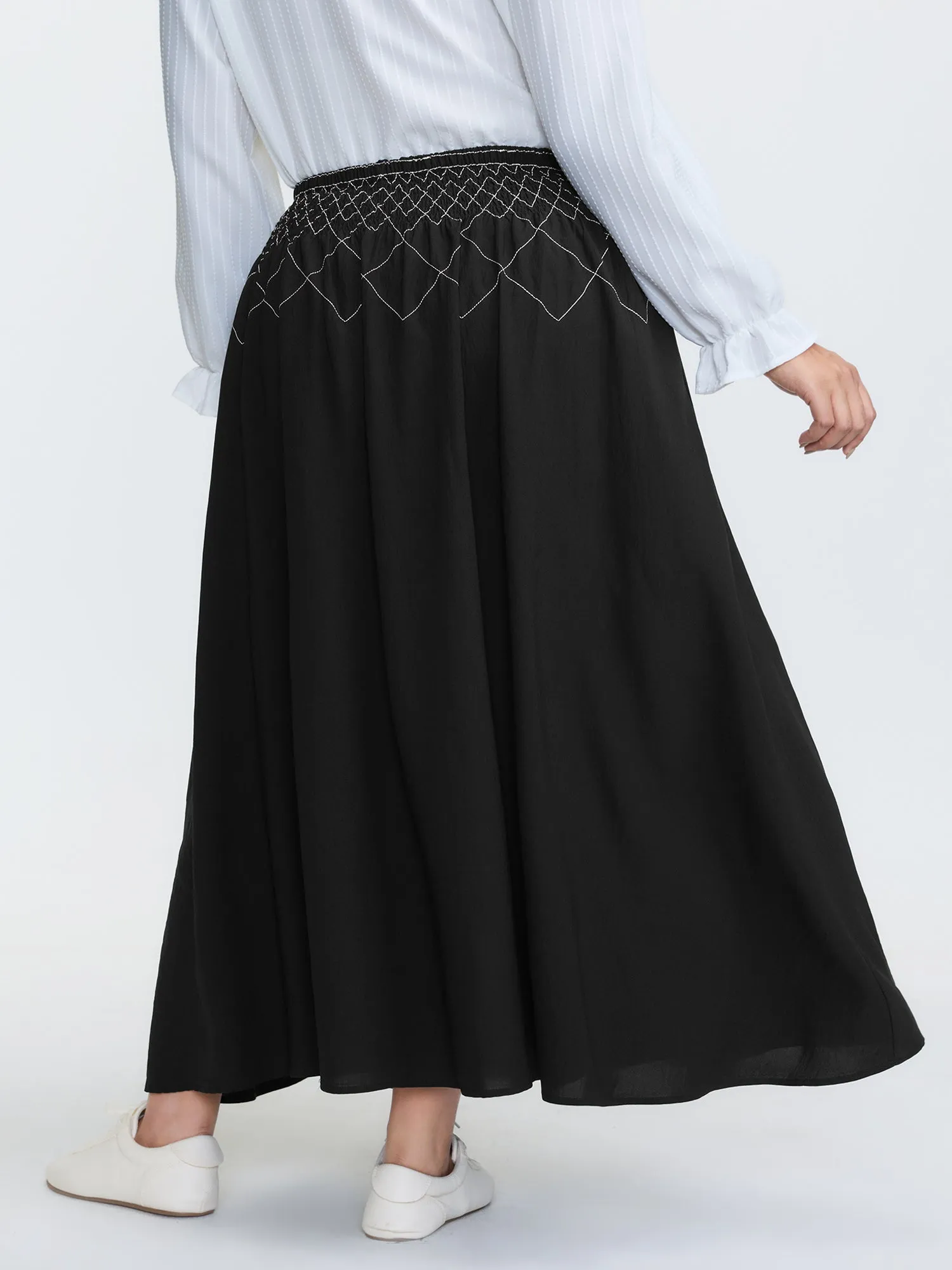 Crisscross Waistband Shirred Midi Dress sold by Bloomchic product image thumbnail 5