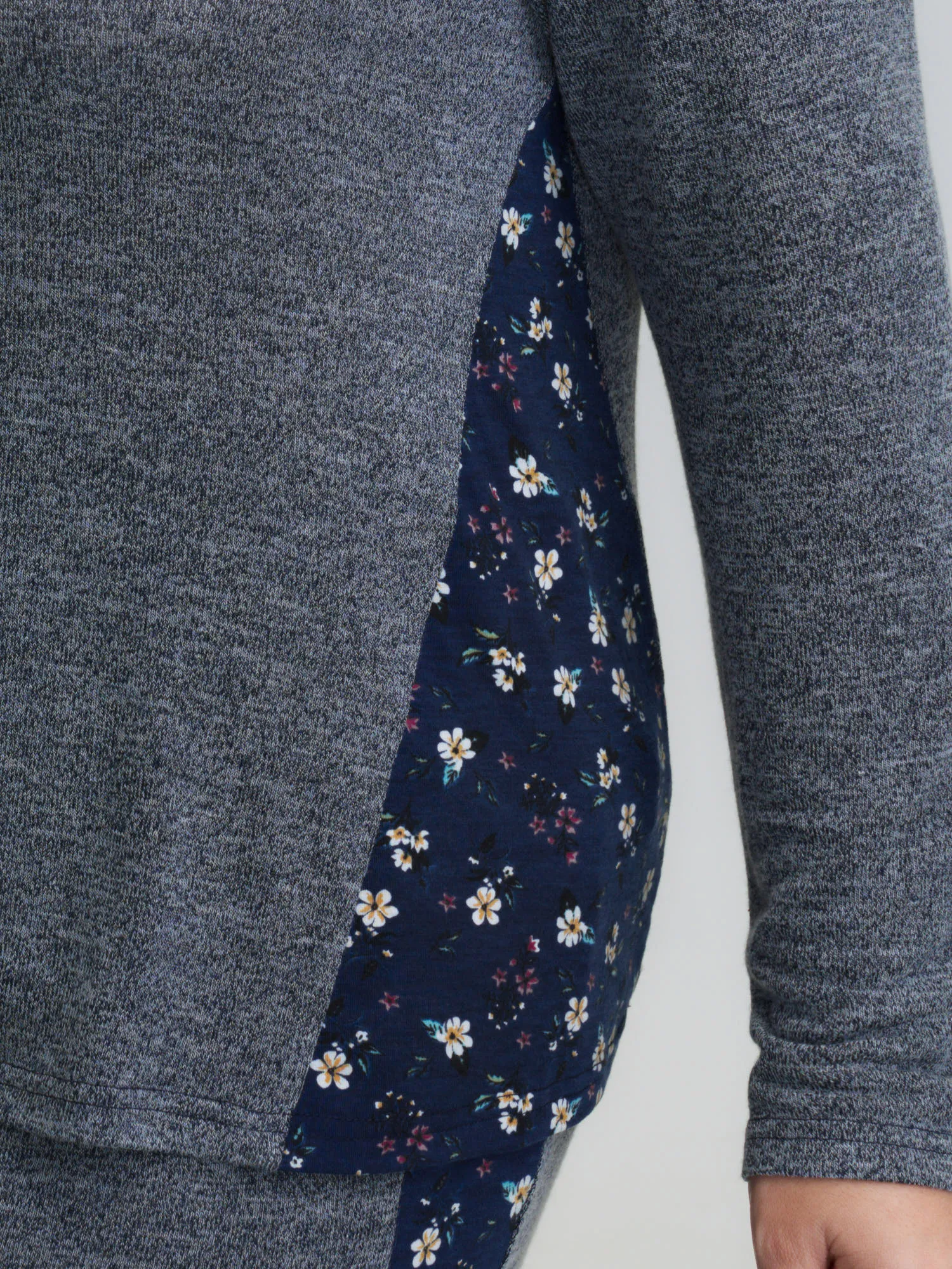 Floral Patchwork Drawstring Co-Ord Lounge Set sold by Bloomchic product image thumbnail 4