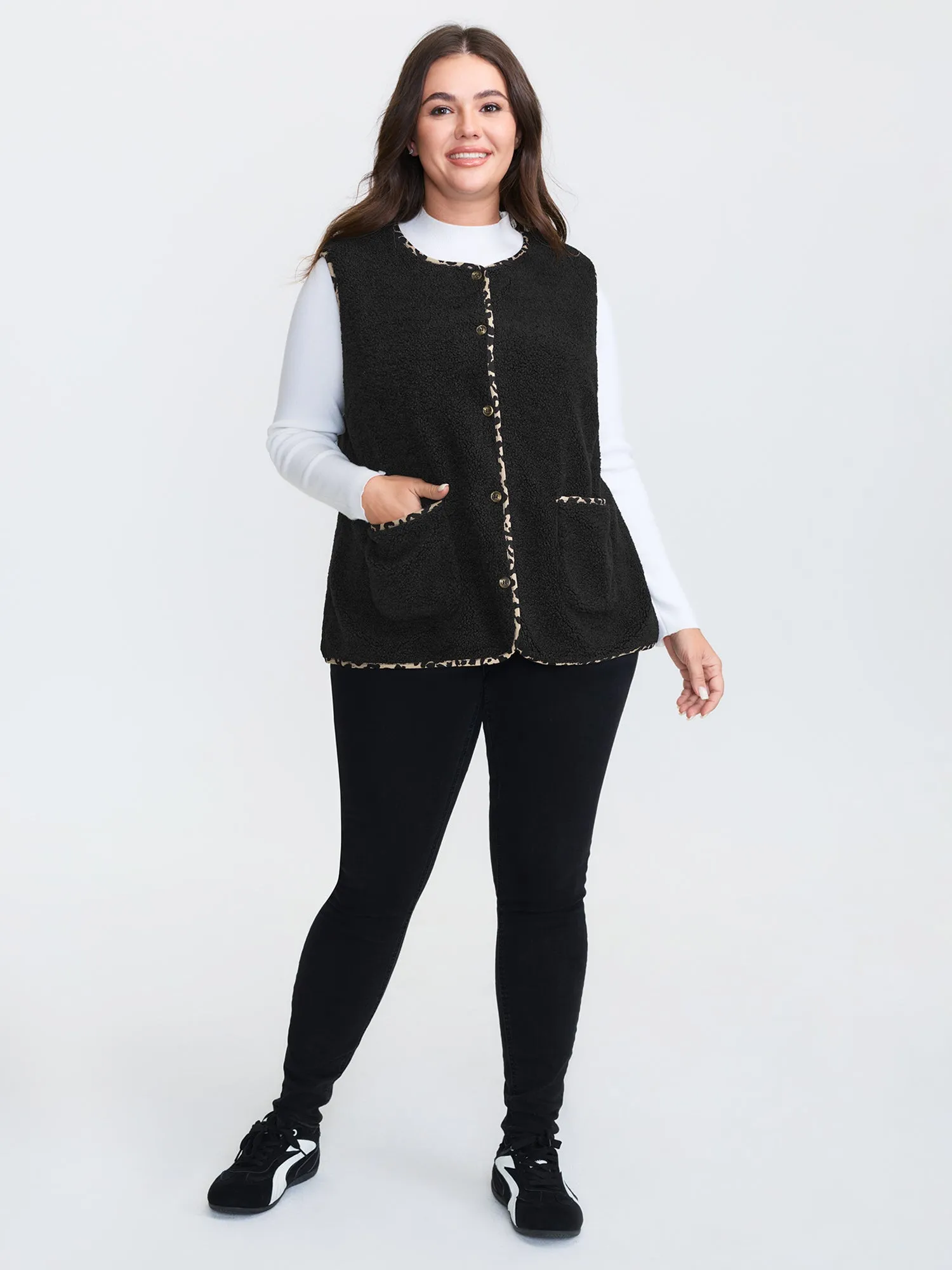 Faux Shearling Patchwork Leopard Edge Vest sold by Bloomchic product image thumbnail 3