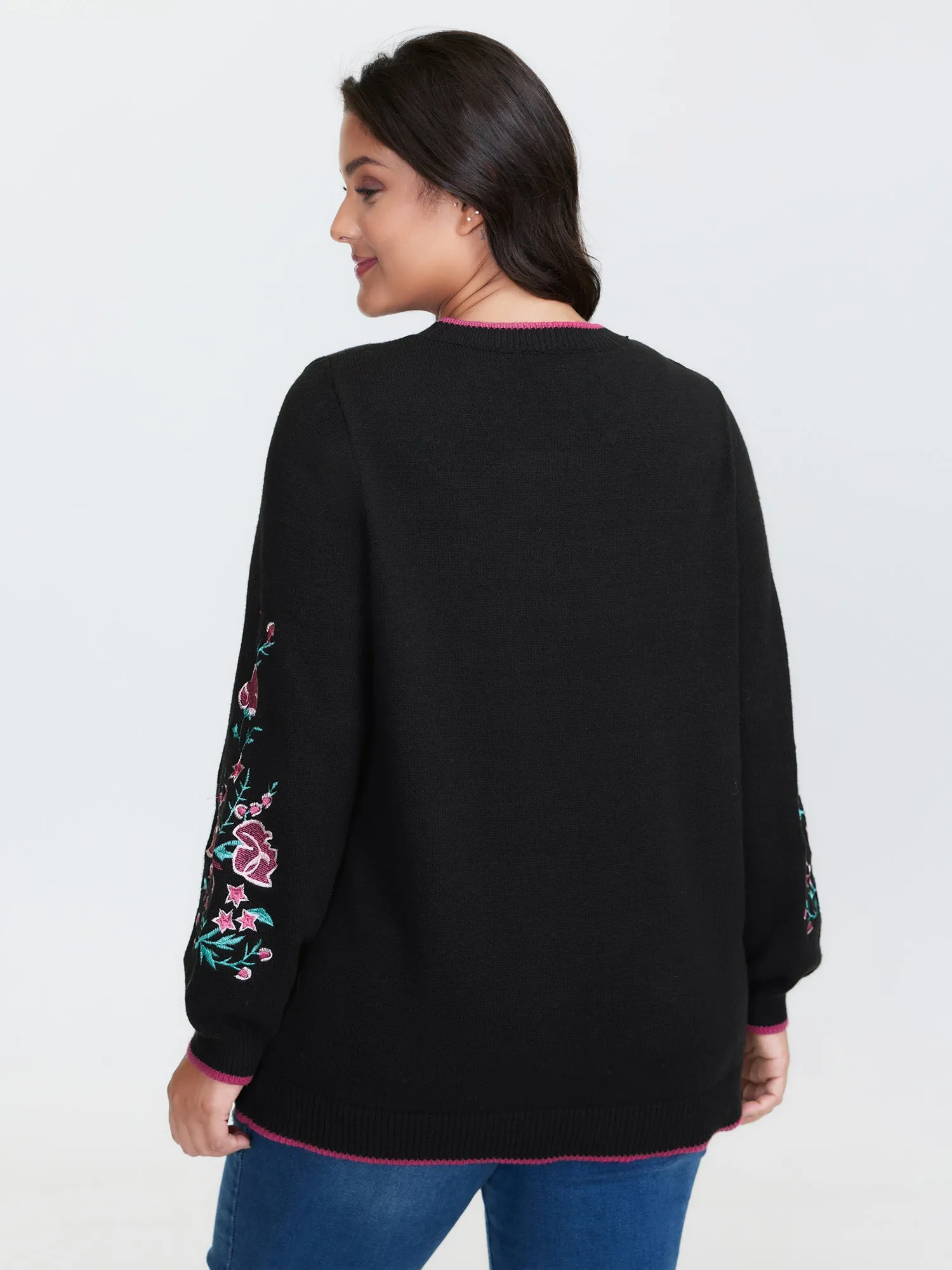 Embroidered Sleeve Contrast Trim Pullover sold by Bloomchic product image thumbnail 4