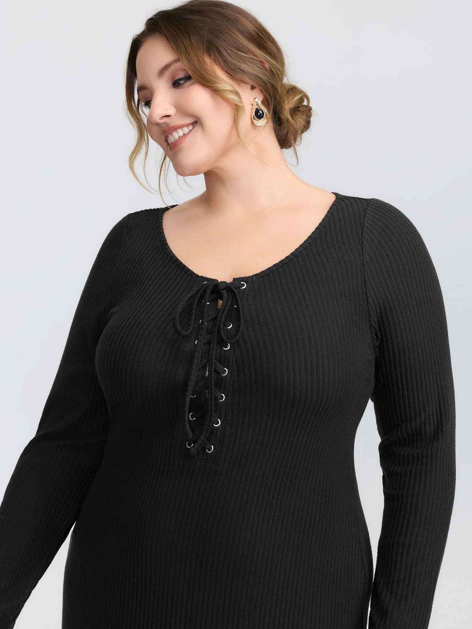 Stretchy Round Neck Lace-Up Midi Dress sold by Bloomchic product image thumbnail 2