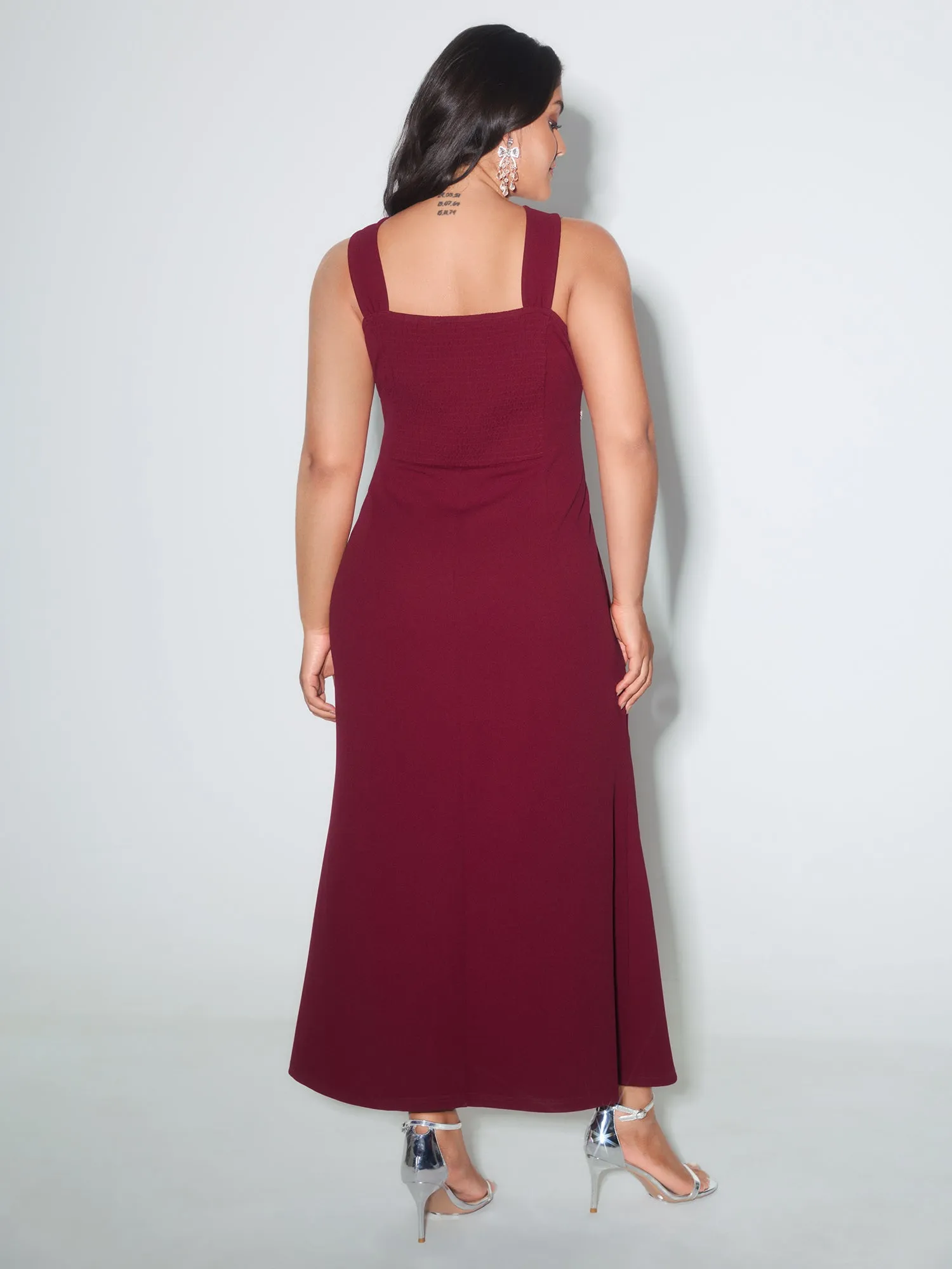 Elegant Cross-Front Neckline Sequin Midi Dress sold by Bloomchic product image thumbnail 4