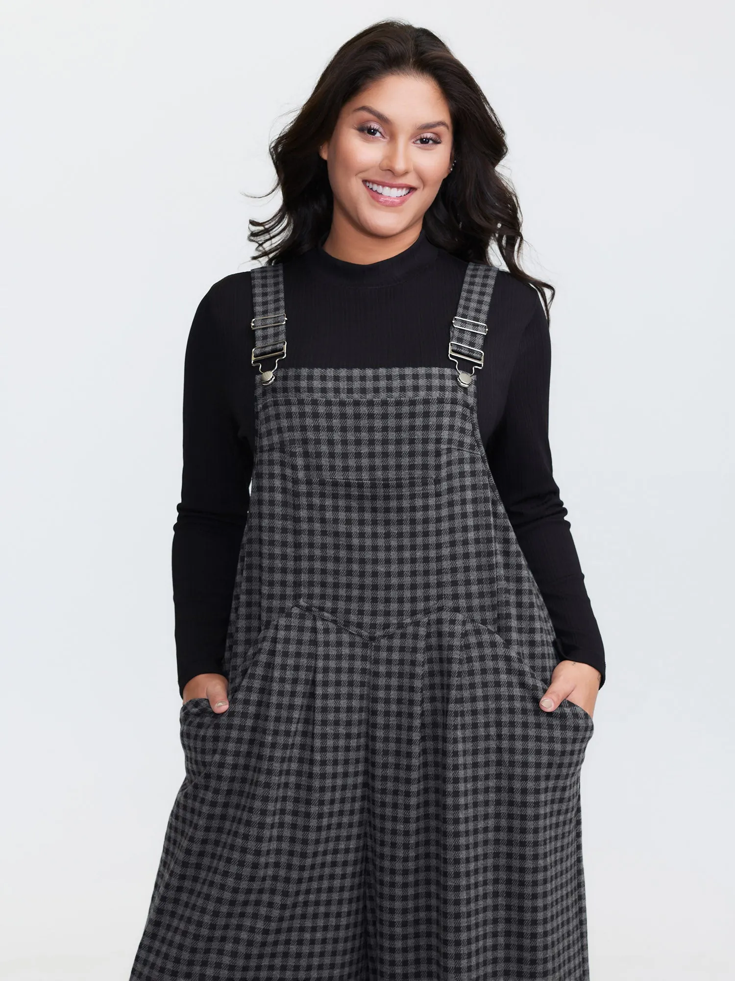 Checkered Pattern Pleated Jumpsuit sold by Bloomchic product image thumbnail 2